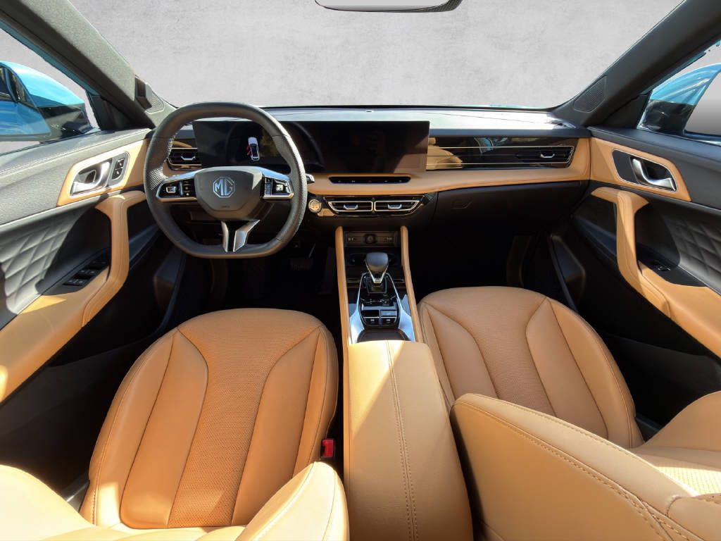 MG HS 1.5 Hybrid Luxury-image-8