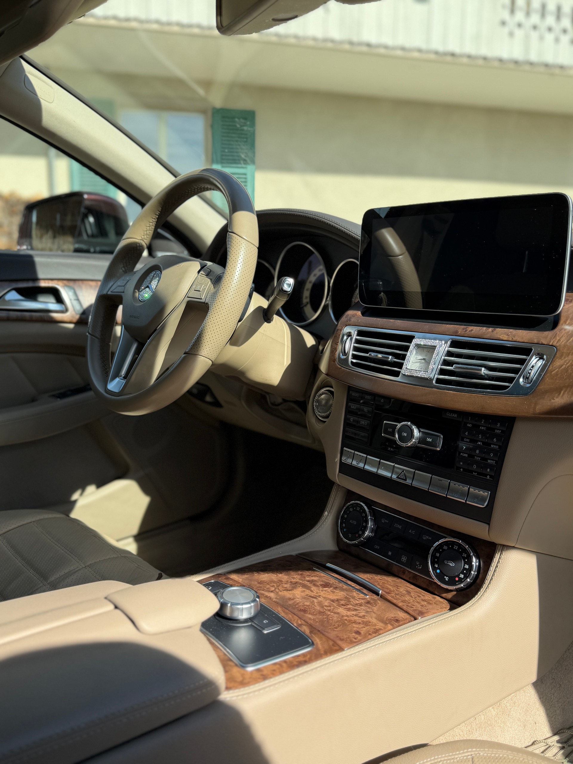 MERCEDES-BENZ CLS 350 CDI 4Matic 7G-Tronic-image-8