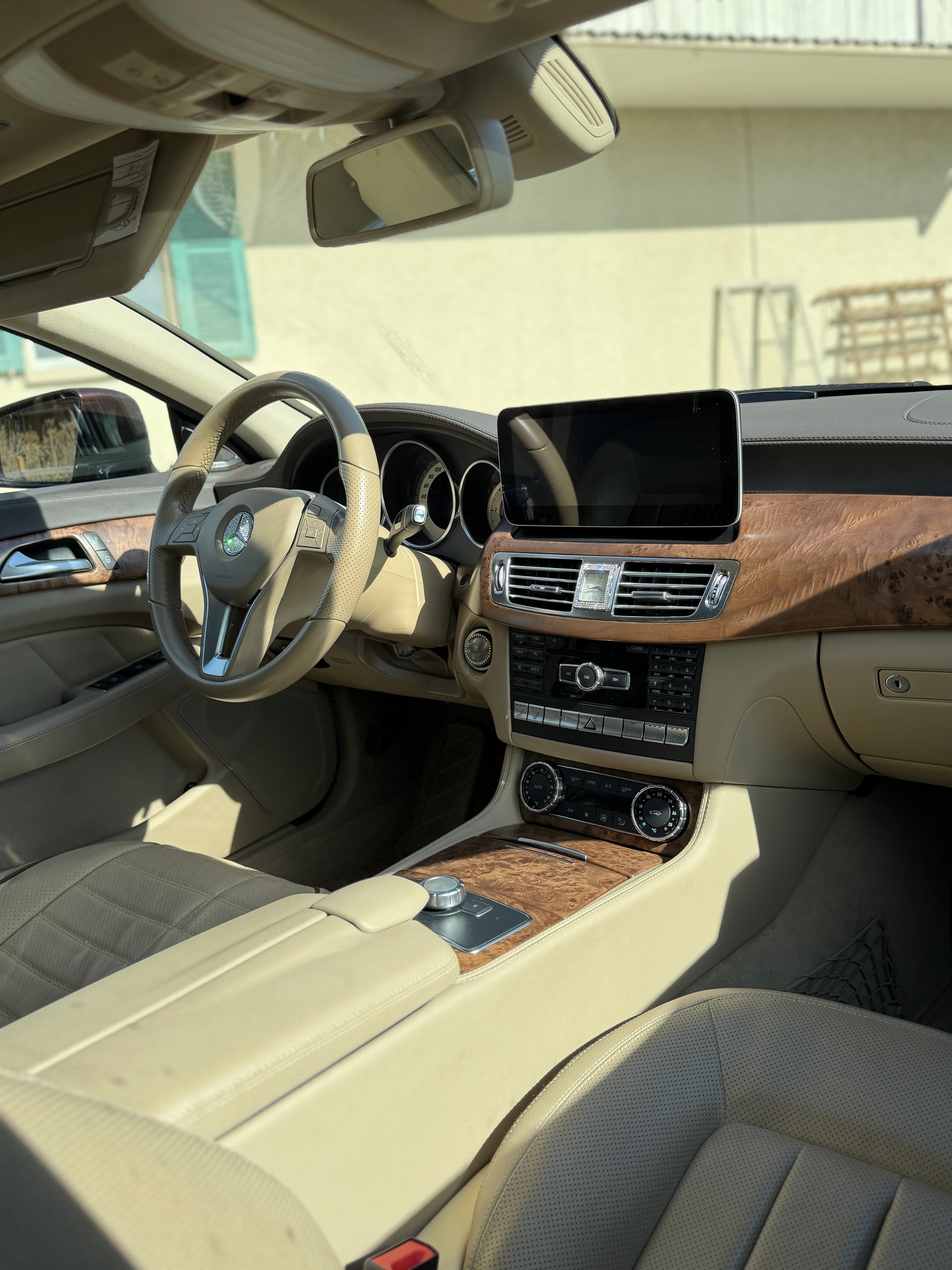 MERCEDES-BENZ CLS 350 CDI 4Matic 7G-Tronic-image-18