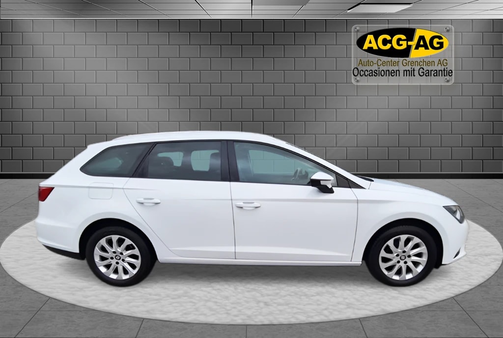 SEAT Leon ST 2.0 TDI Style DSG ** Alcantara-Leder ** Navigation ** Abstandsregelsysteme ** PDC ** Frisch Ab MFK & Service **-image-5