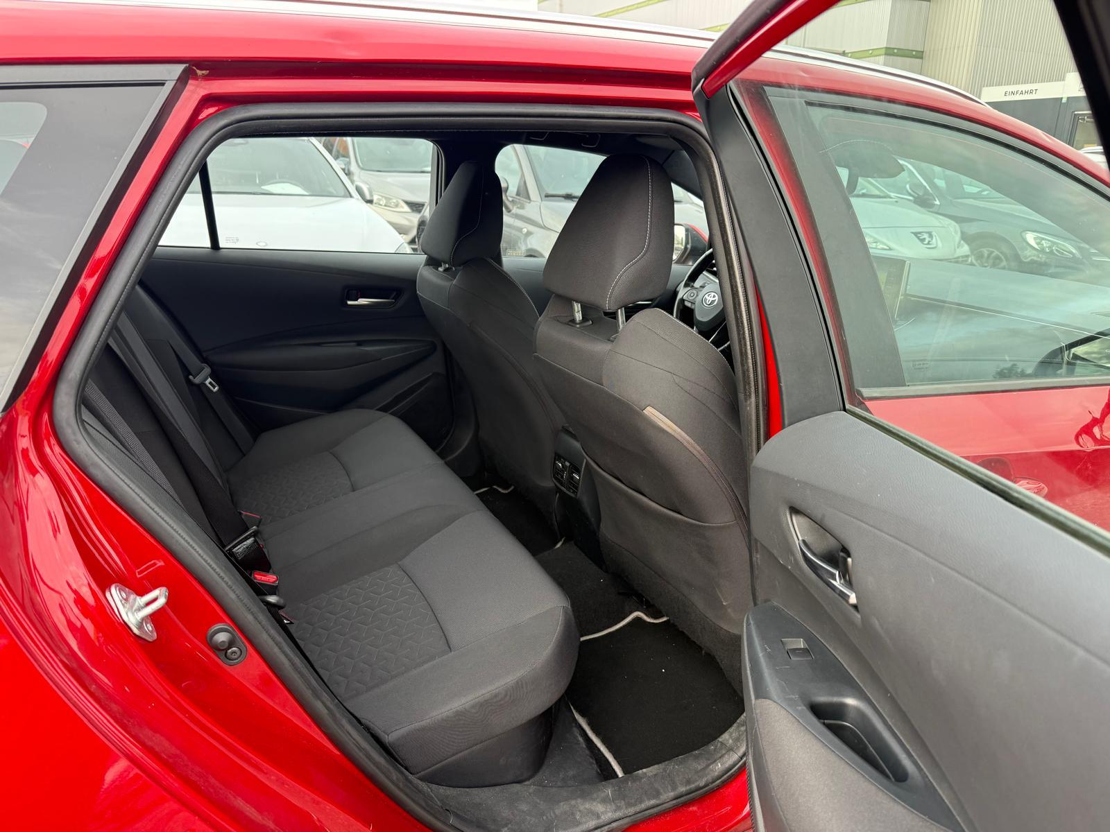 TOYOTA Corolla Touring Sports 1.8 HSD Comfort-image-11