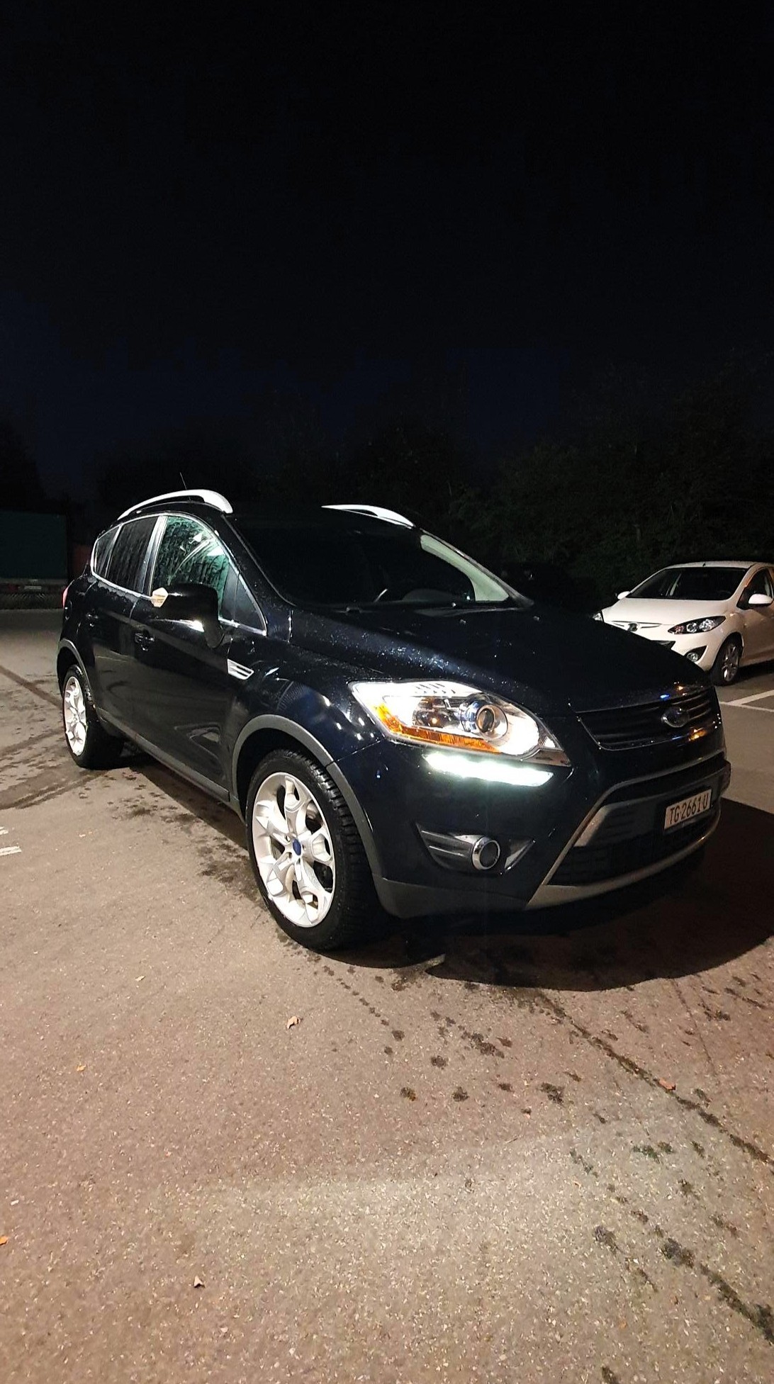 FORD Kuga 2.0 TDCi Titanium 4WD-image-2