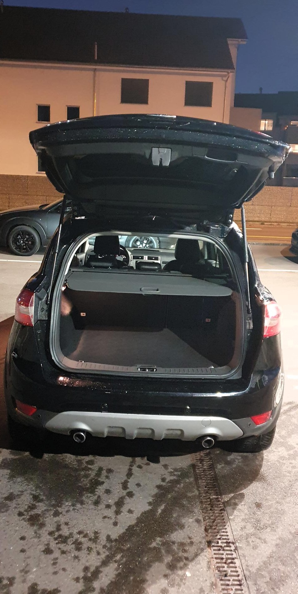 FORD Kuga 2.0 TDCi Titanium 4WD-image-4