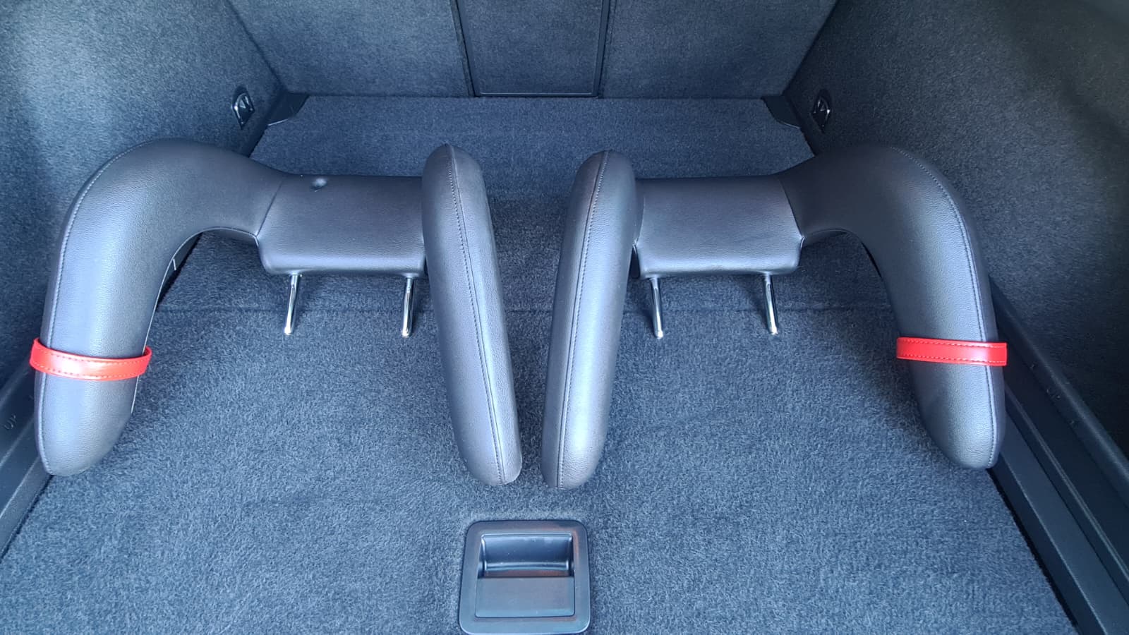 VW Passat Teil-2.0 TDI BMT Elegance 4Motion DSG ** Teil-Leder ** Gr-Navi **RF-Kamera 360° ** Anh-Kupplung ** Frisch Ab MFK **-image-9