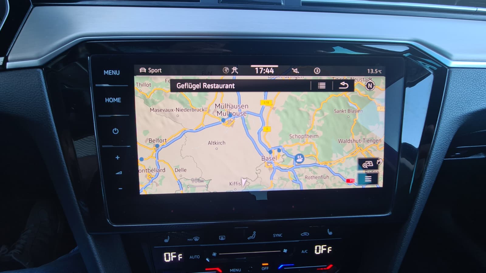 VW Passat Teil-2.0 TDI BMT Elegance 4Motion DSG ** Teil-Leder ** Gr-Navi **RF-Kamera 360° ** Anh-Kupplung ** Frisch Ab MFK **-image-13
