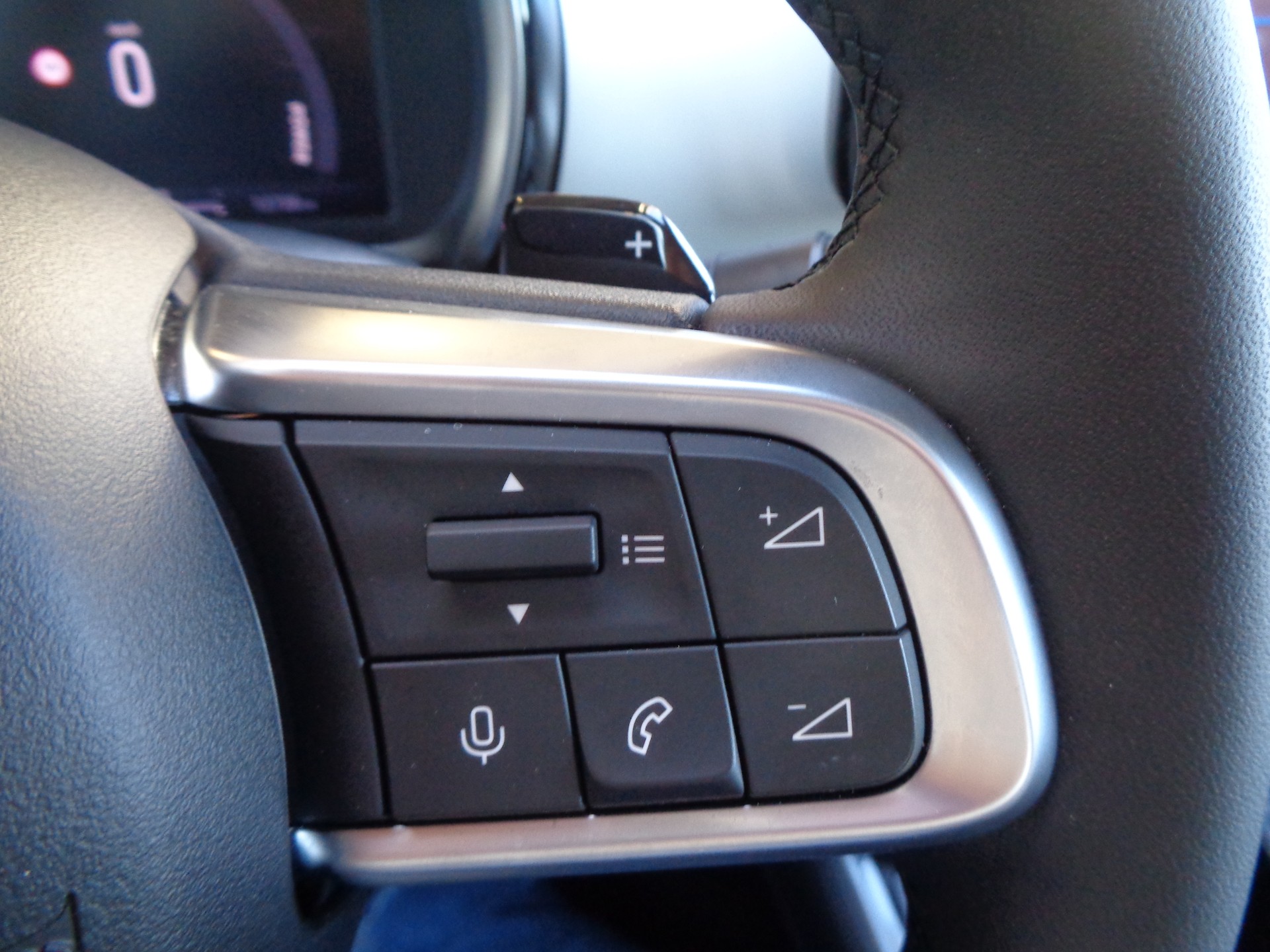 FIAT 600h MildHybrid La Prima-image-16