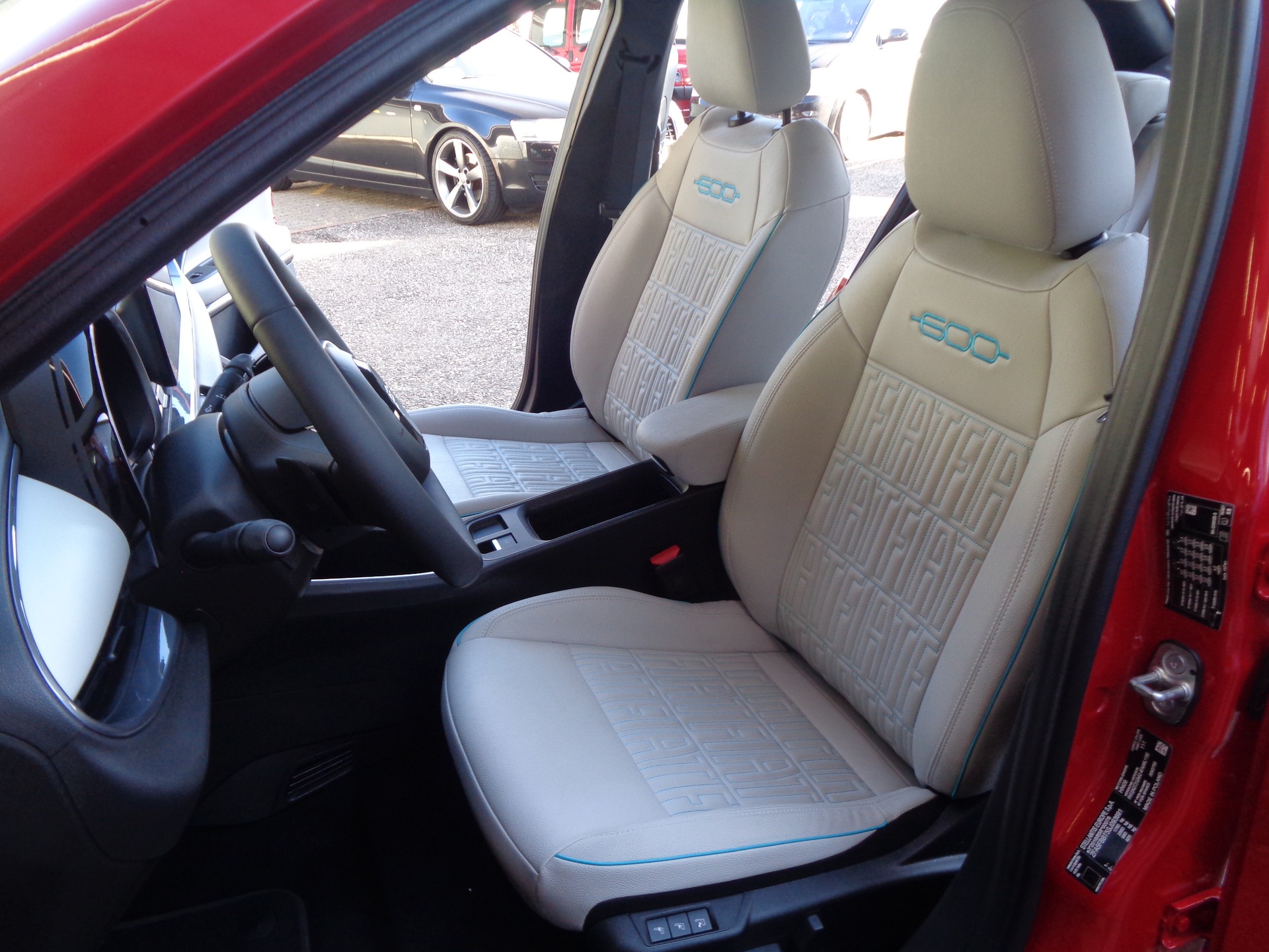 FIAT 600h MildHybrid La Prima-image-8