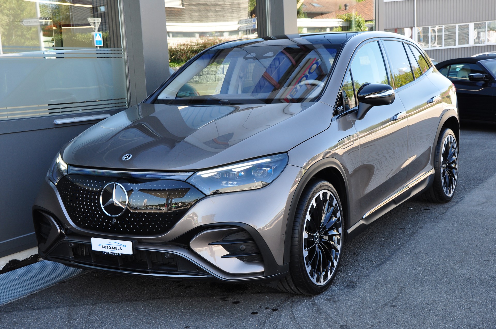 MERCEDES-BENZ EQE SUV 500 4 Matic Executive Edition-image-6