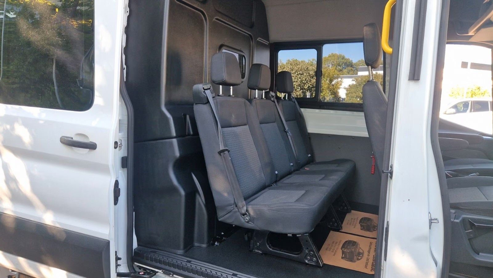 FORD 2.0 TDCI Trend Doka (Regalbau) 5-Sitzer L3H3-image-12