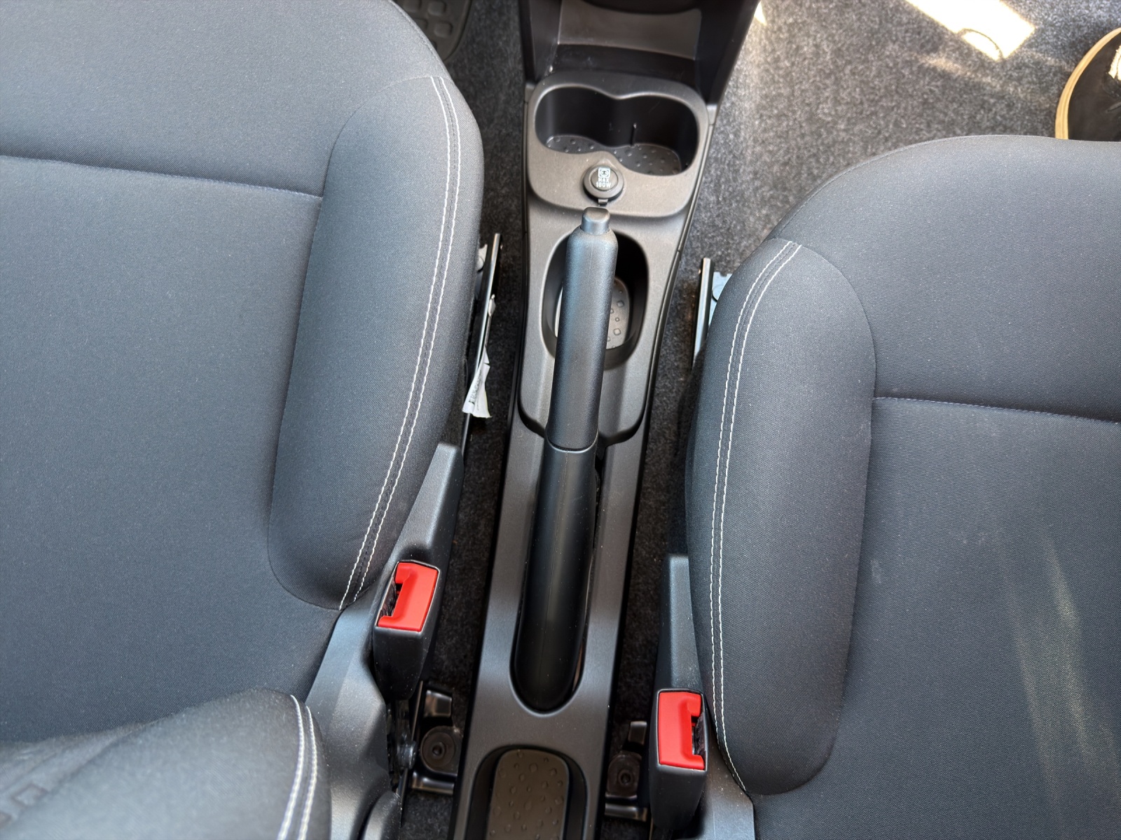 FIAT Panda 1.0 Hybrid Cult-image-12