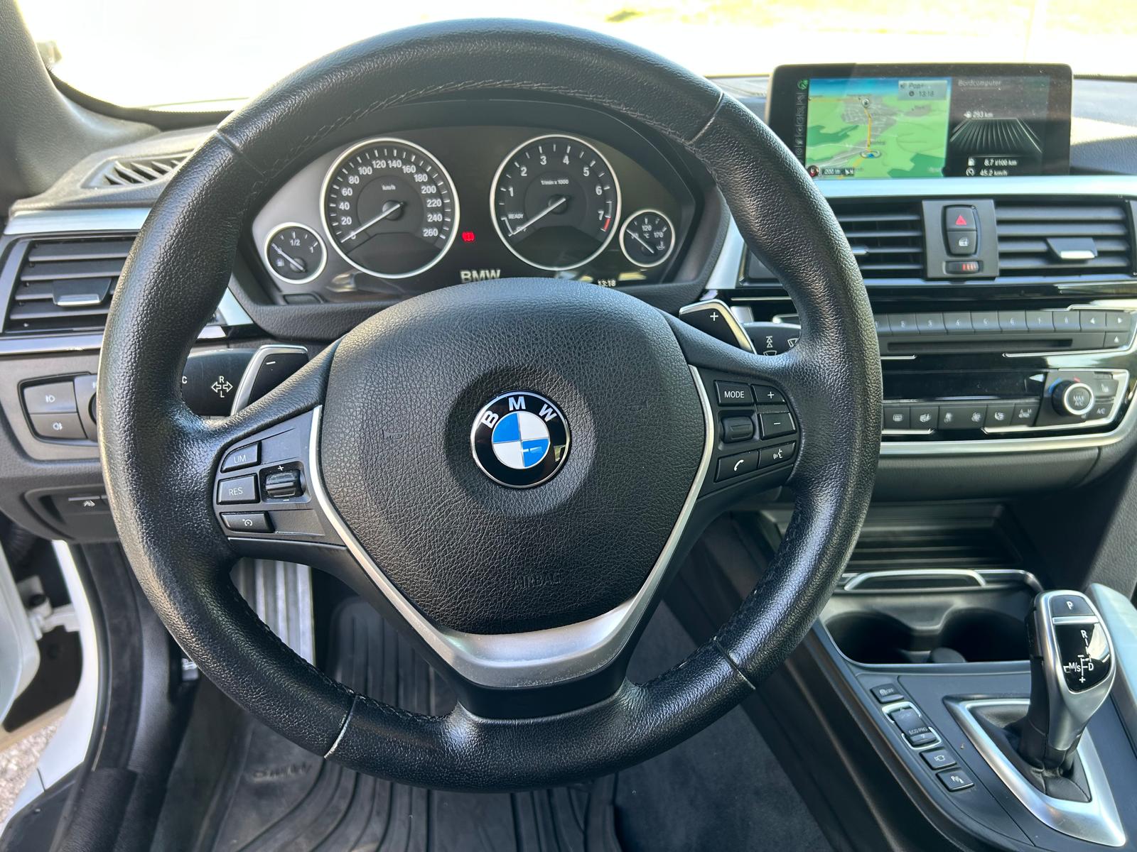 BMW 430i Cabriolet xDrive Luxury Line Steptronic-image-23