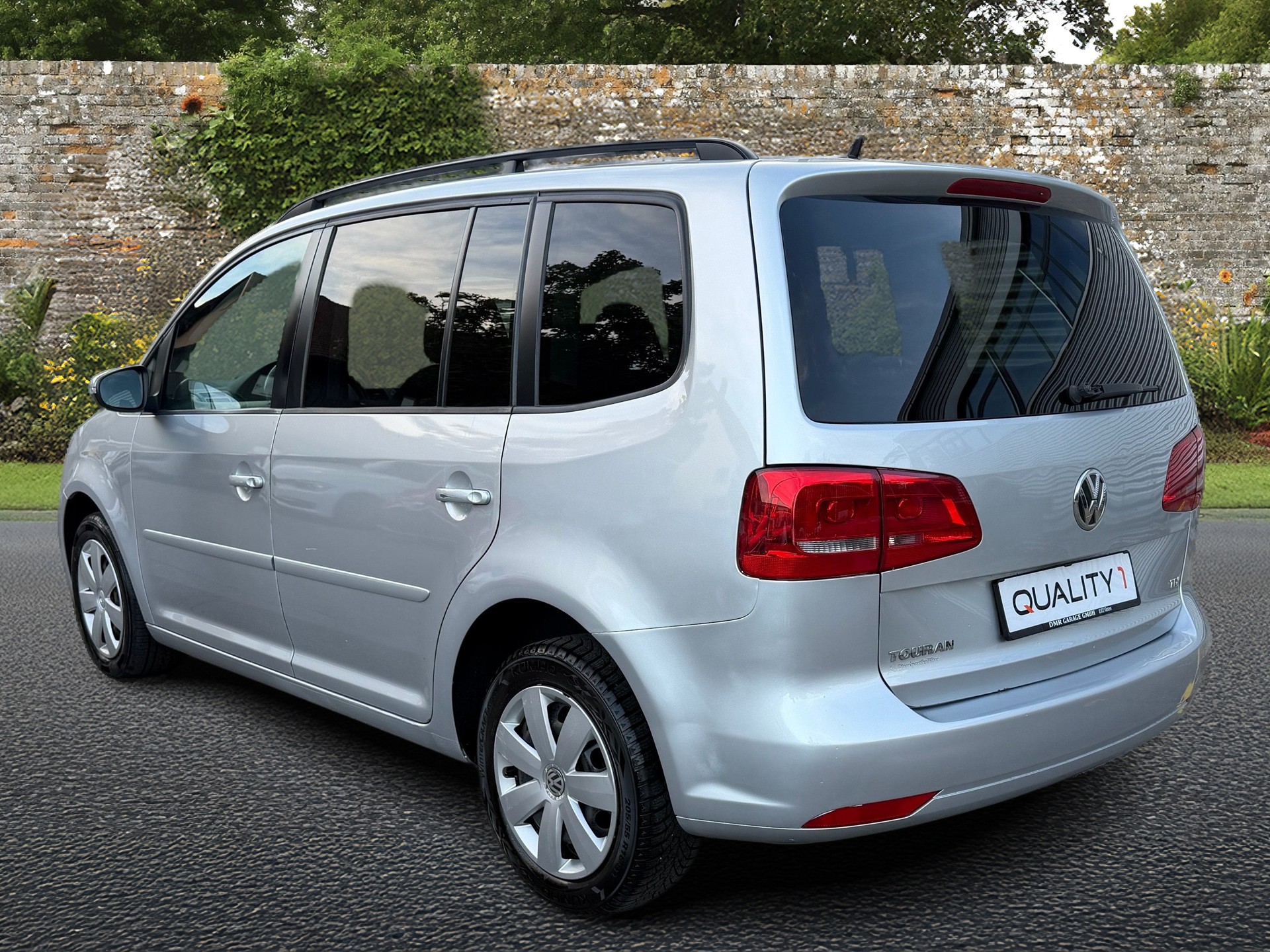 VW Touran 1.6 TDI Comfortline DSG-image-2
