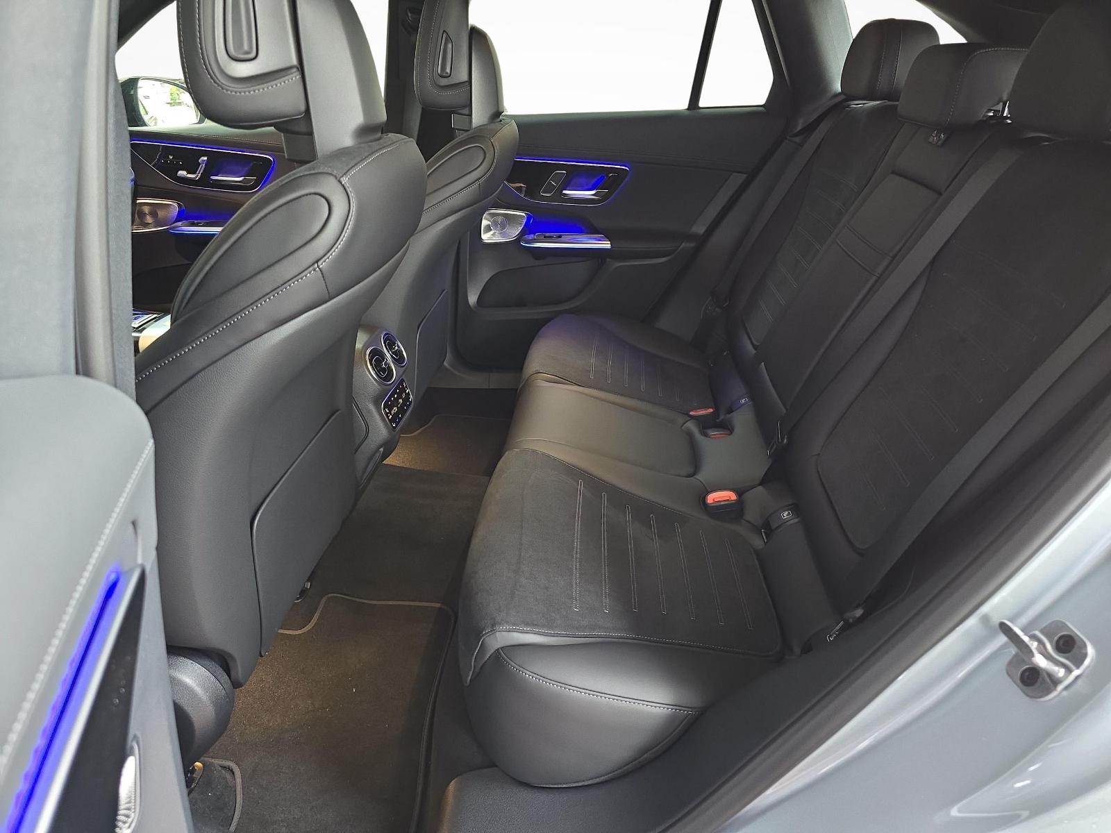 MERCEDES-BENZ GLC 220 d 4MATIC AMG Line-image-10