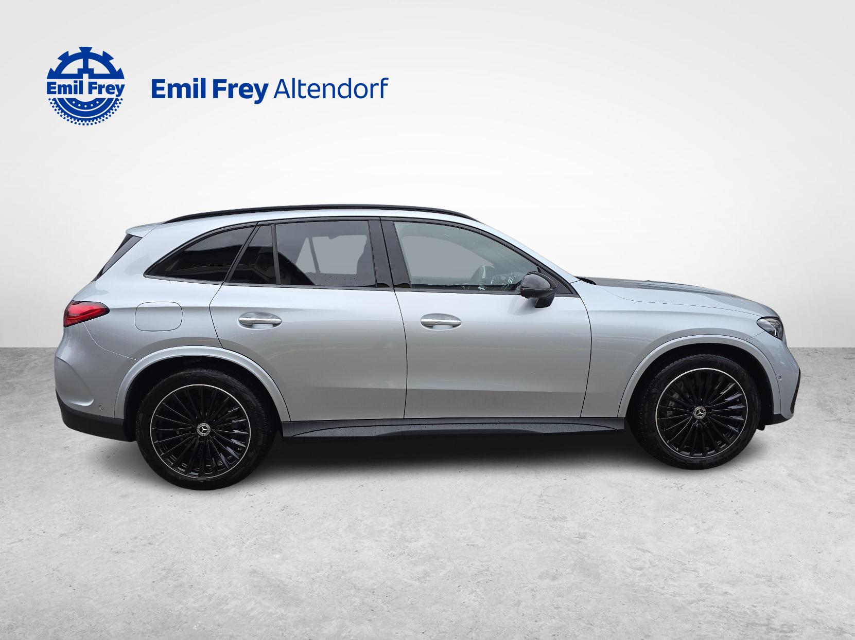 MERCEDES-BENZ GLC 220 d 4MATIC AMG Line-image-5