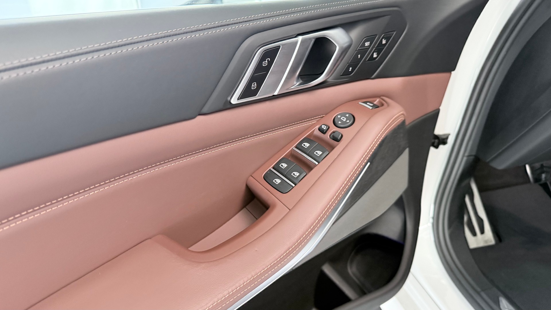 BMW X5 M50d xDrive-image-11