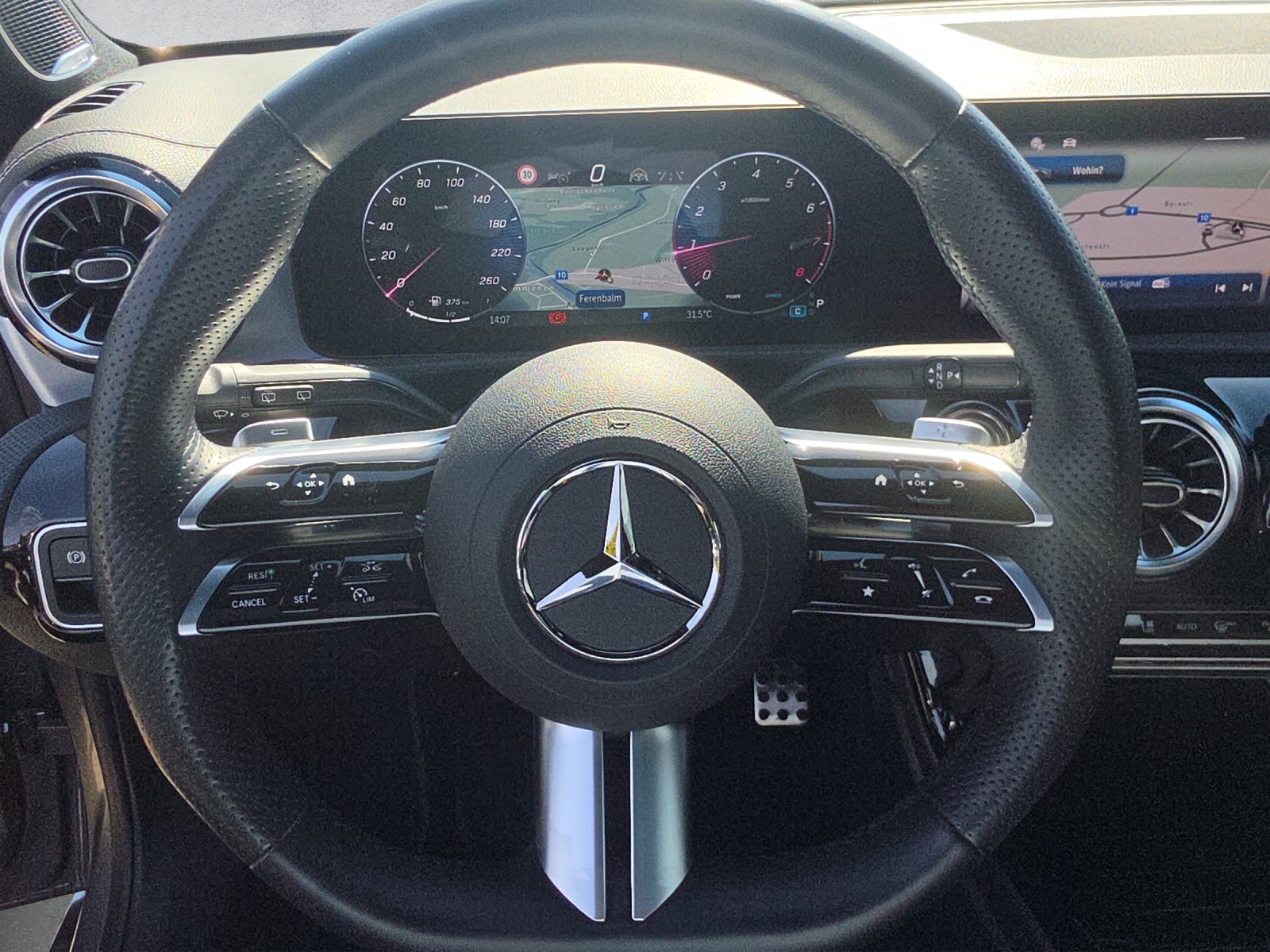 MERCEDES-BENZ CLA Shooting Brake 250 4Matic 8G-DCT-image-11
