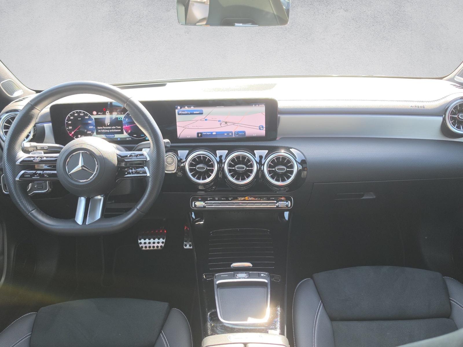 MERCEDES-BENZ CLA Shooting Brake 250 4Matic 8G-DCT-image-8