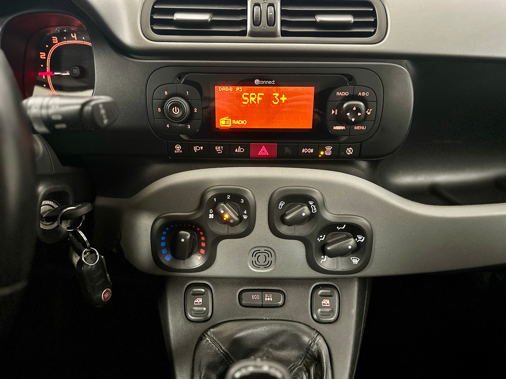 FIAT Panda 0.9 Twinair Turbo Climbing 4x4-image-14