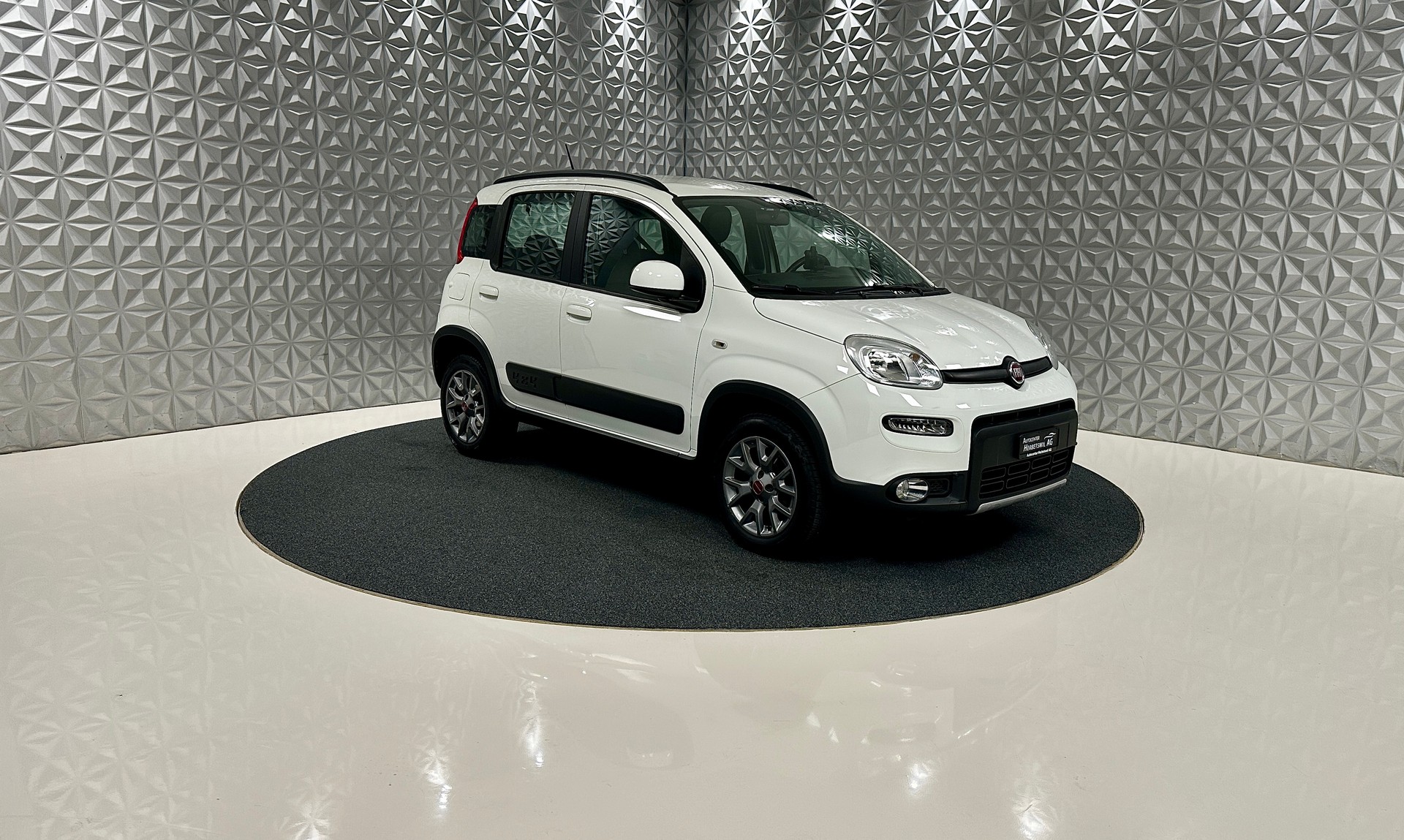 FIAT Panda 0.9 Twinair Turbo Climbing 4x4-image-2
