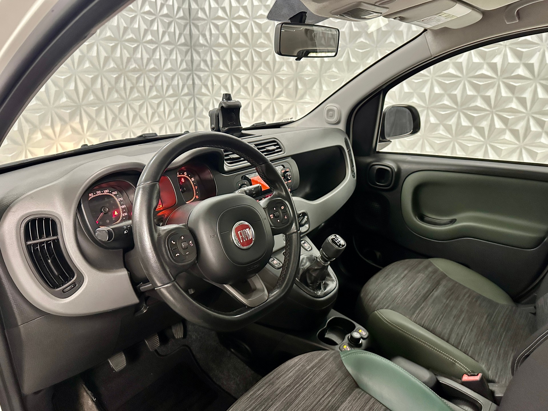 FIAT Panda 0.9 Twinair Turbo Climbing 4x4-image-10