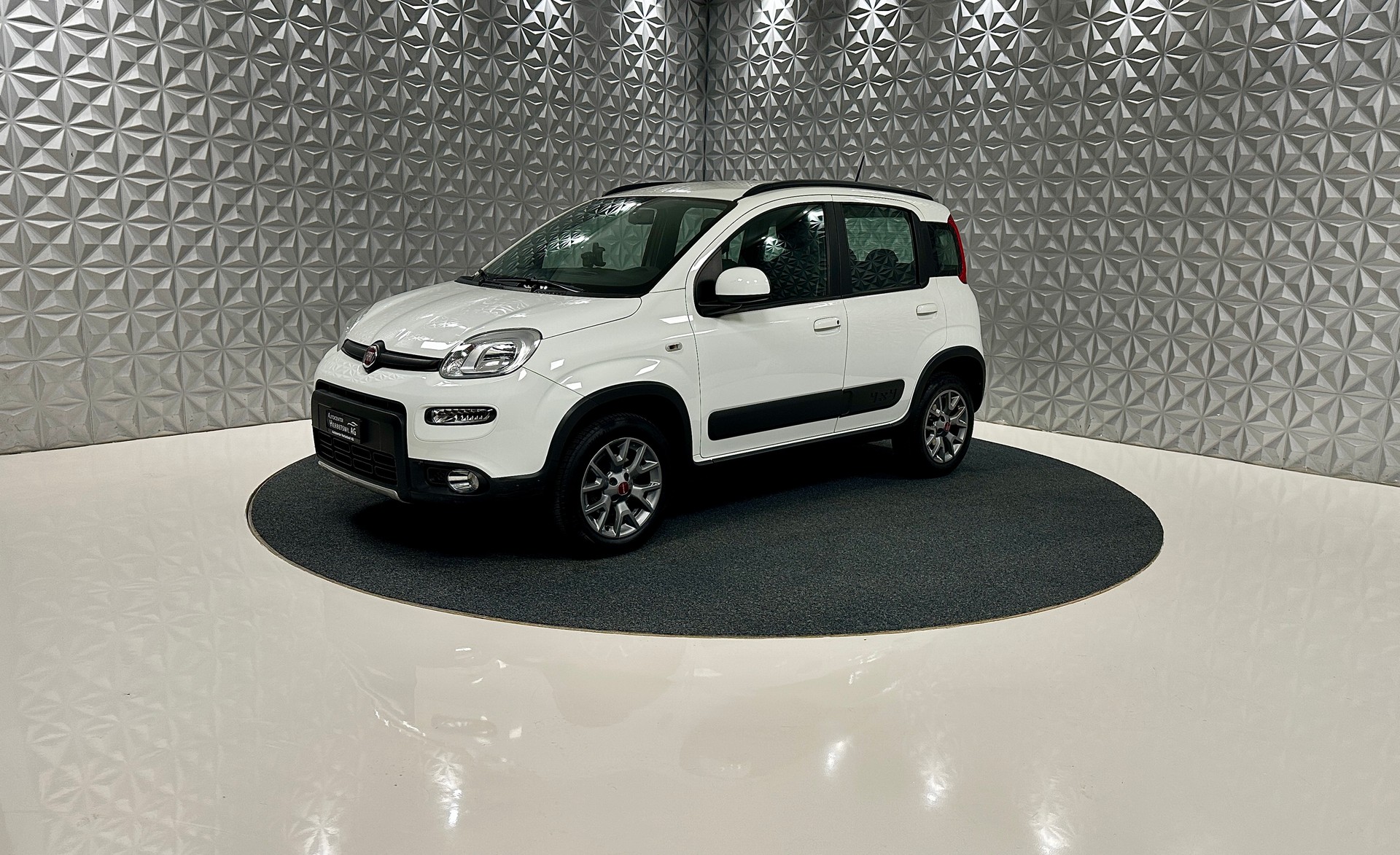FIAT Panda 0.9 Twinair Turbo Climbing 4x4-image-0