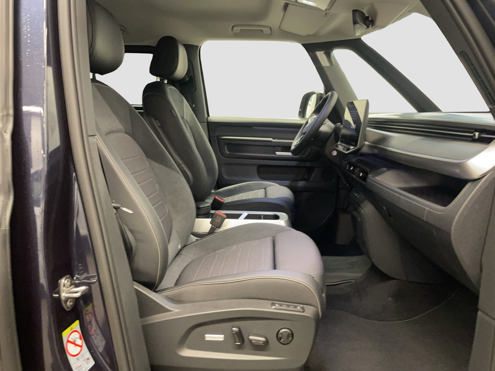 VW ID.Buzz LWB Pro Energy-image-13