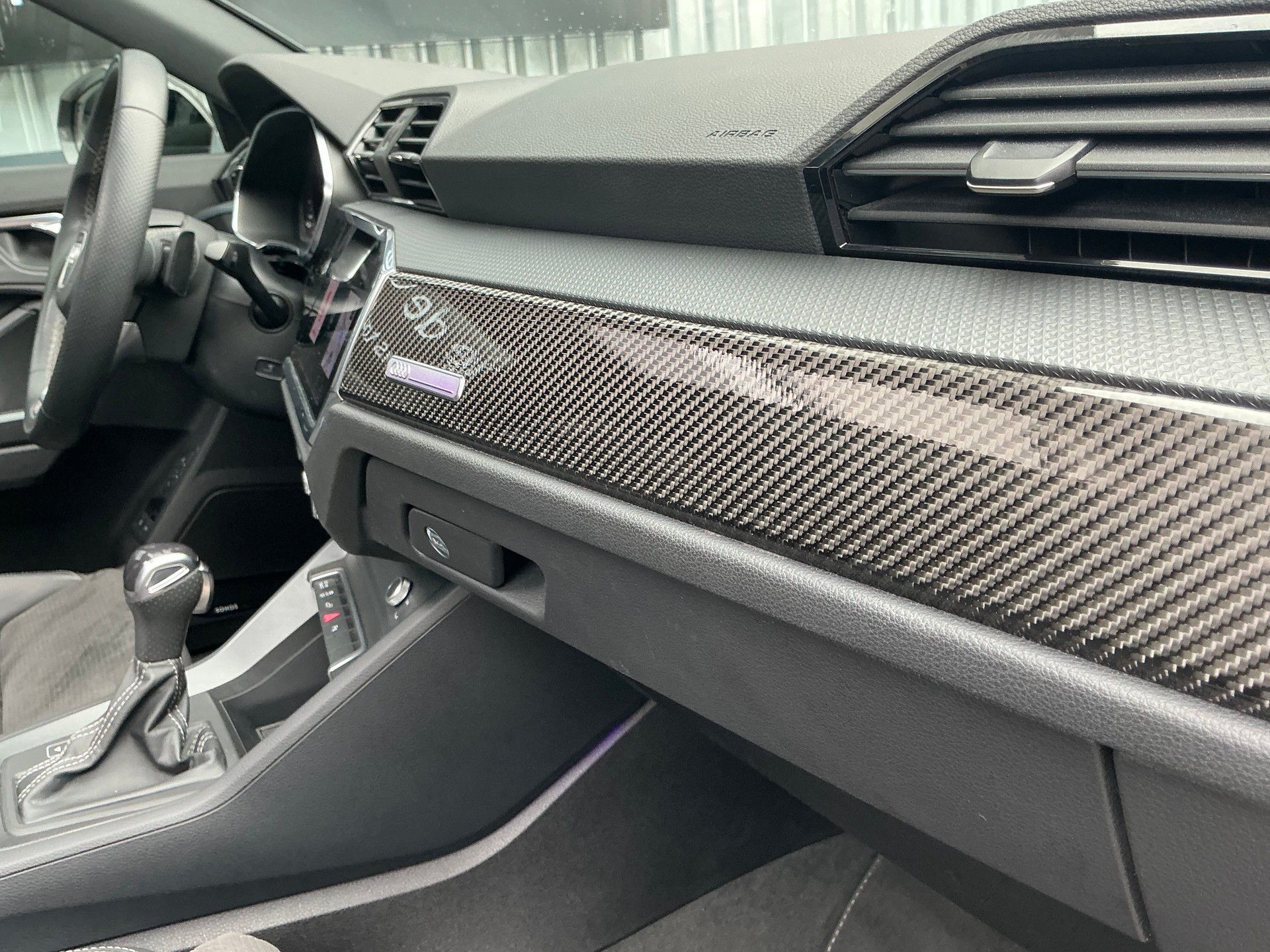 AUDI Q3 Sportback 45 TFSI e S line Attraction S-tronic-image-8