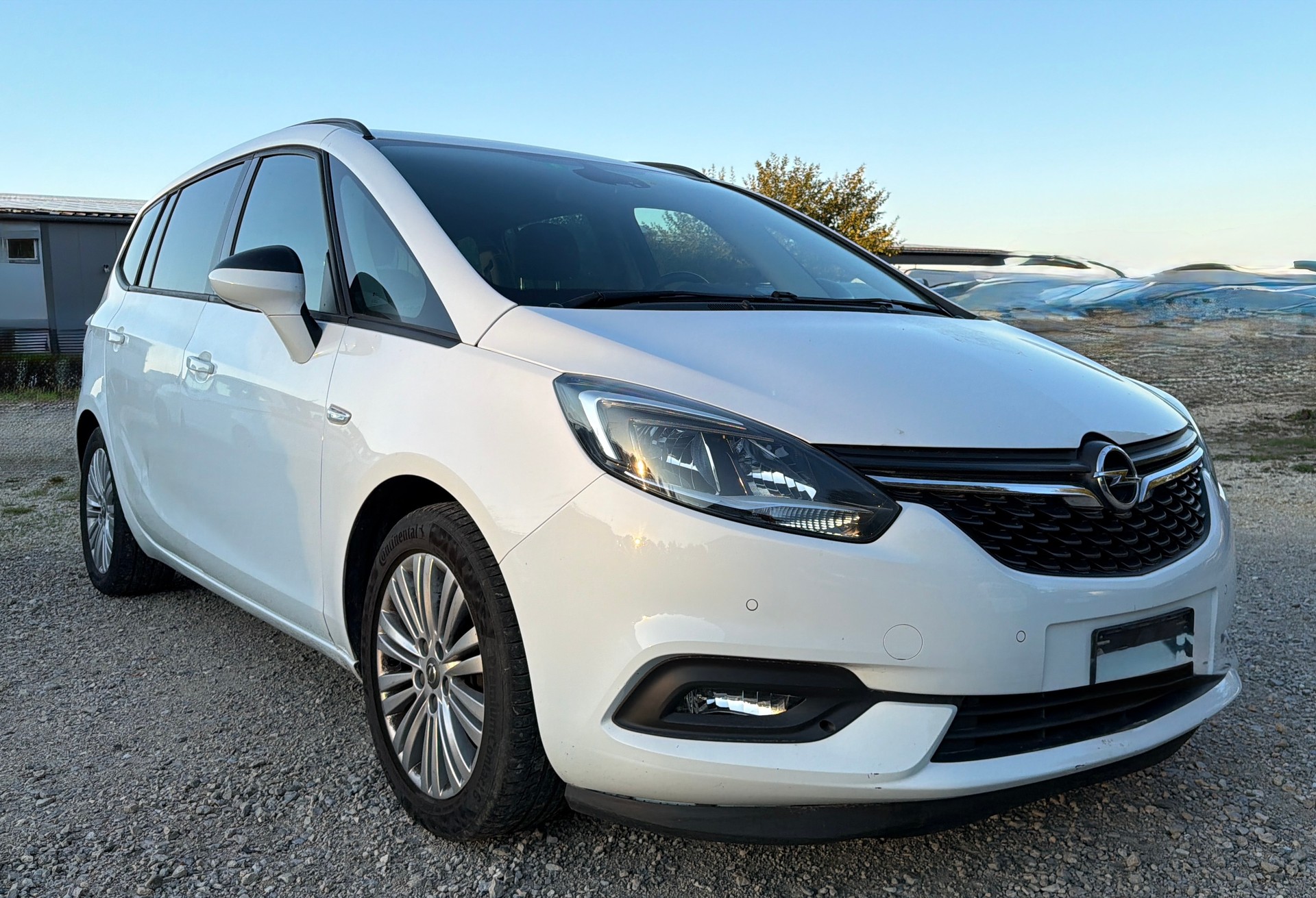 OPEL Zafira 1.4i Turbo Enjoy-image-2
