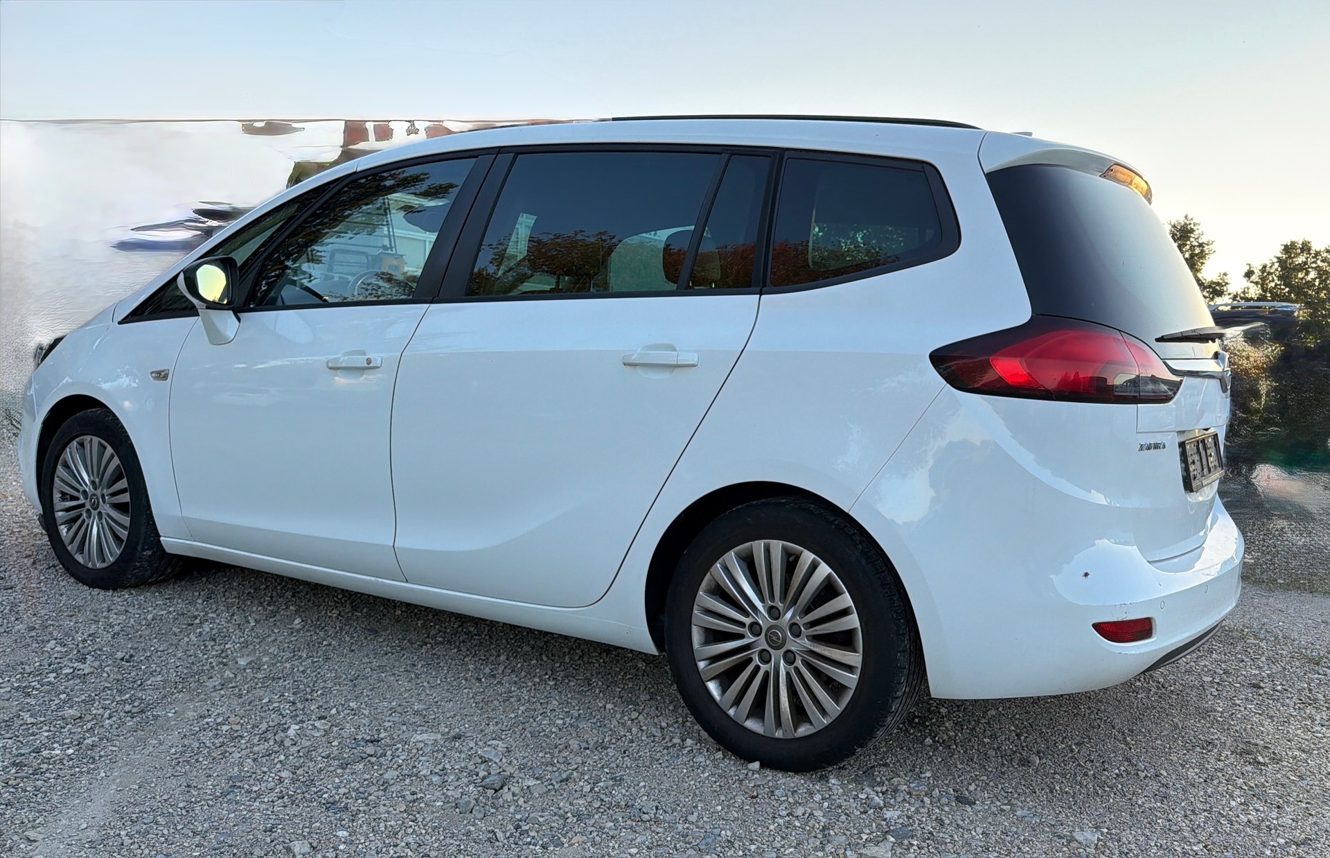 OPEL Zafira 1.4i Turbo Enjoy-image-4