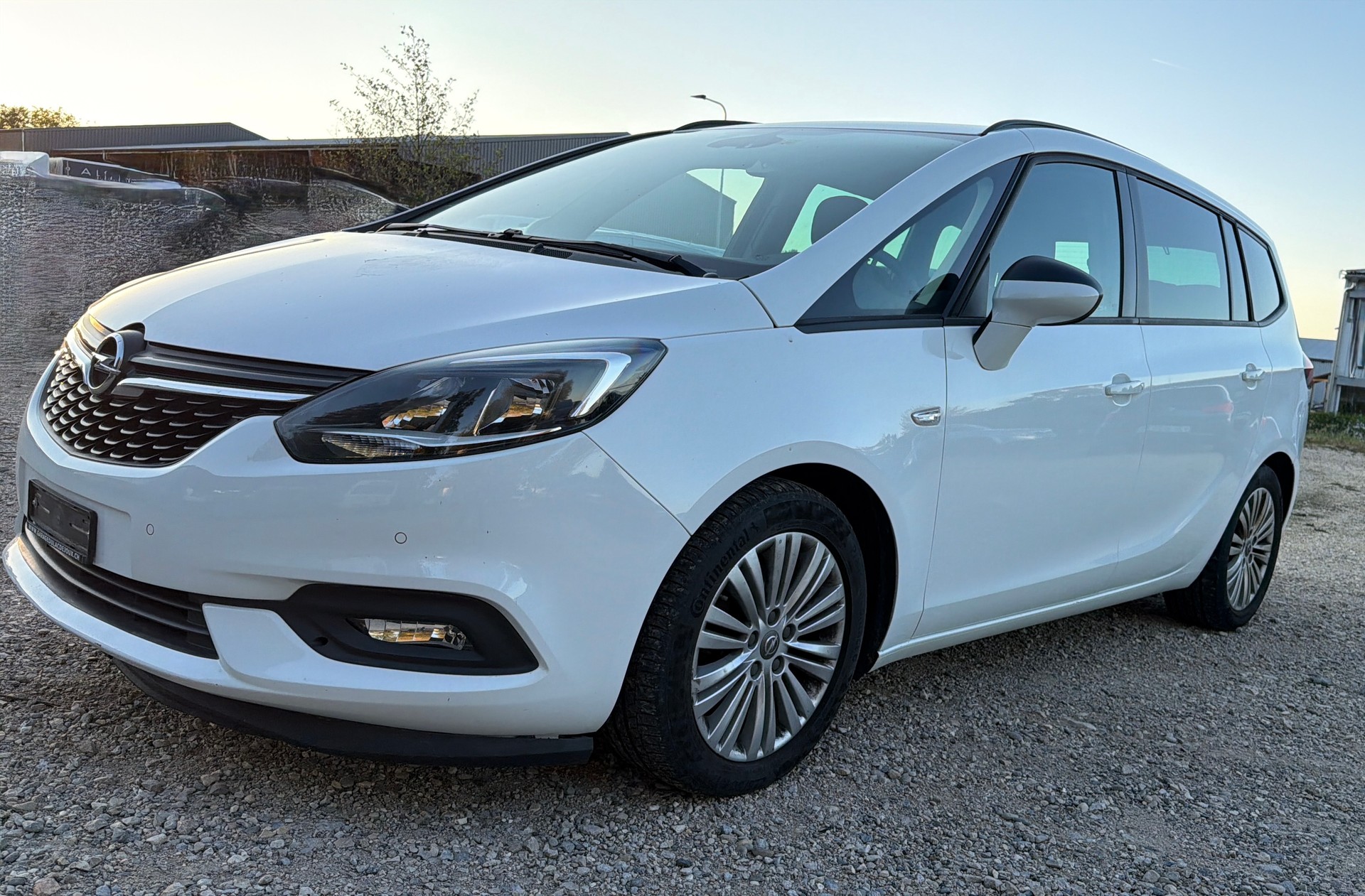 OPEL Zafira 1.4i Turbo Enjoy-image-1