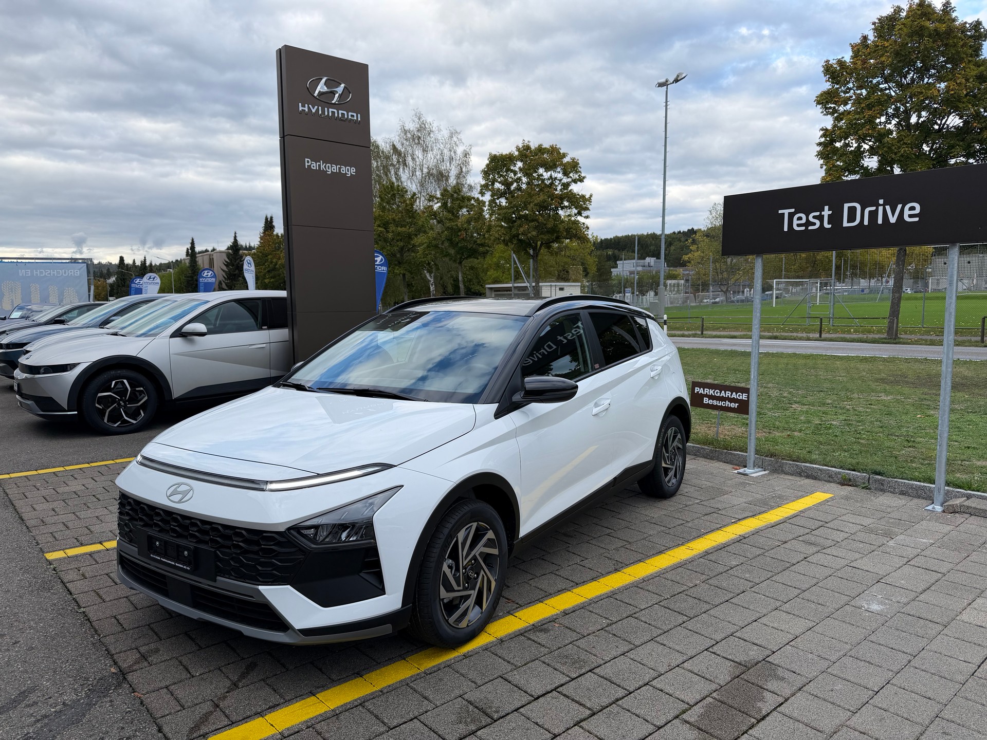 HYUNDAI Bayon 1.0 T-GDi Amplia DCT-image-0