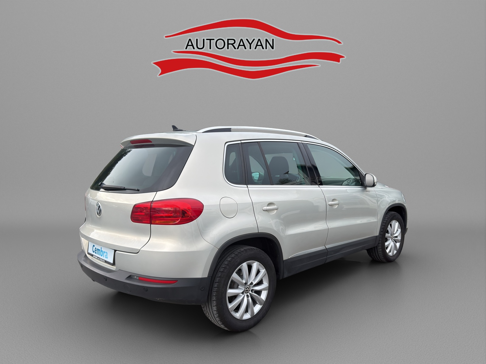VW Tiguan 2.0 TDI BlueMotion Sport&Style 4Motion DSG-image-4
