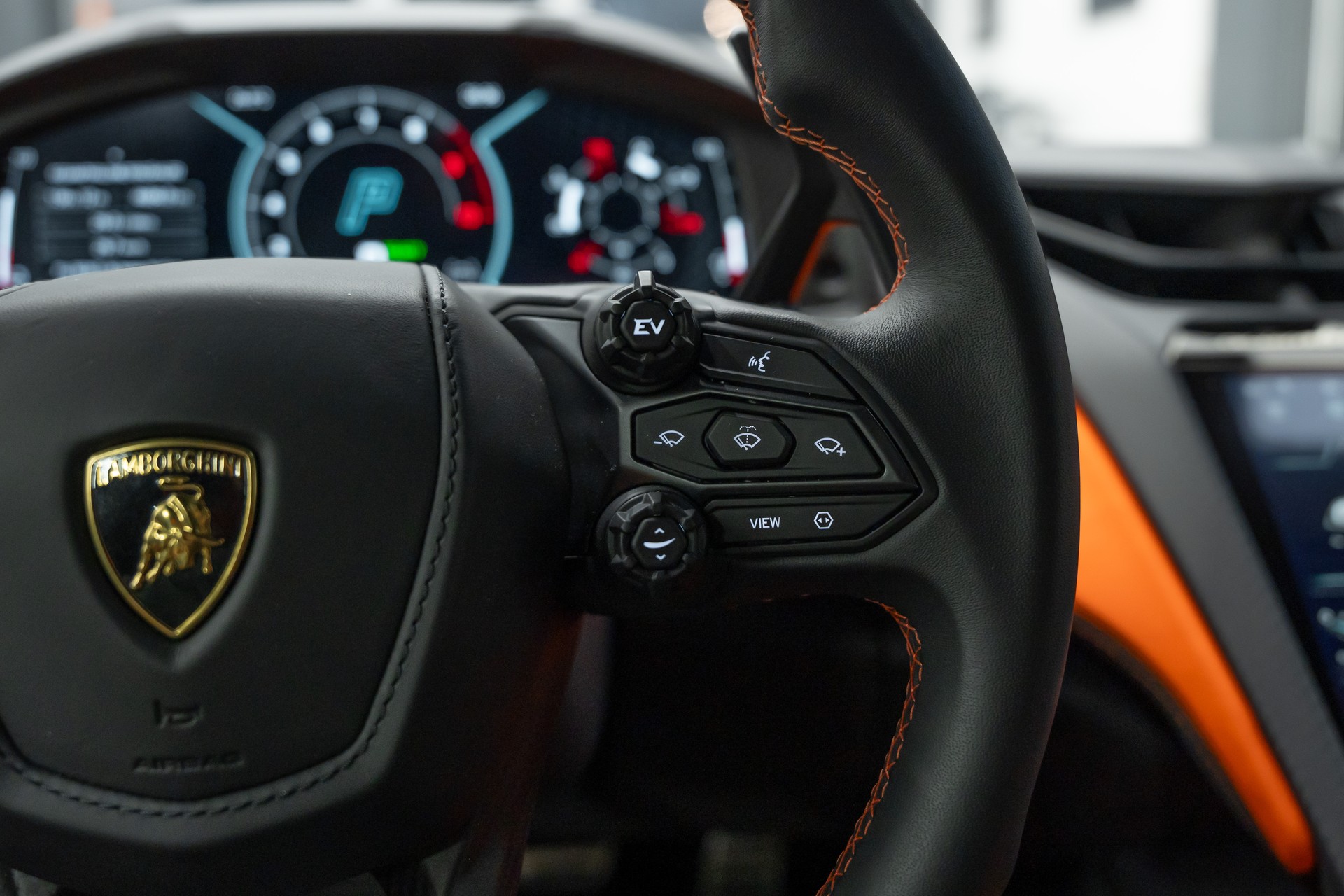 LAMBORGHINI Revuelto HPEV / PPF / UNIKAT-image-19
