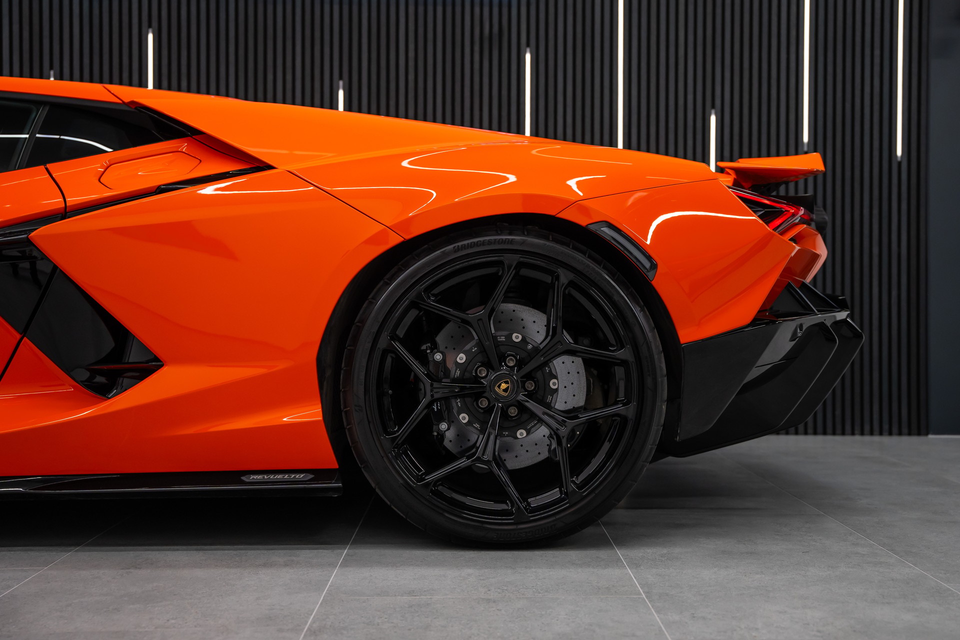 LAMBORGHINI Revuelto HPEV / PPF / UNIKAT-image-7