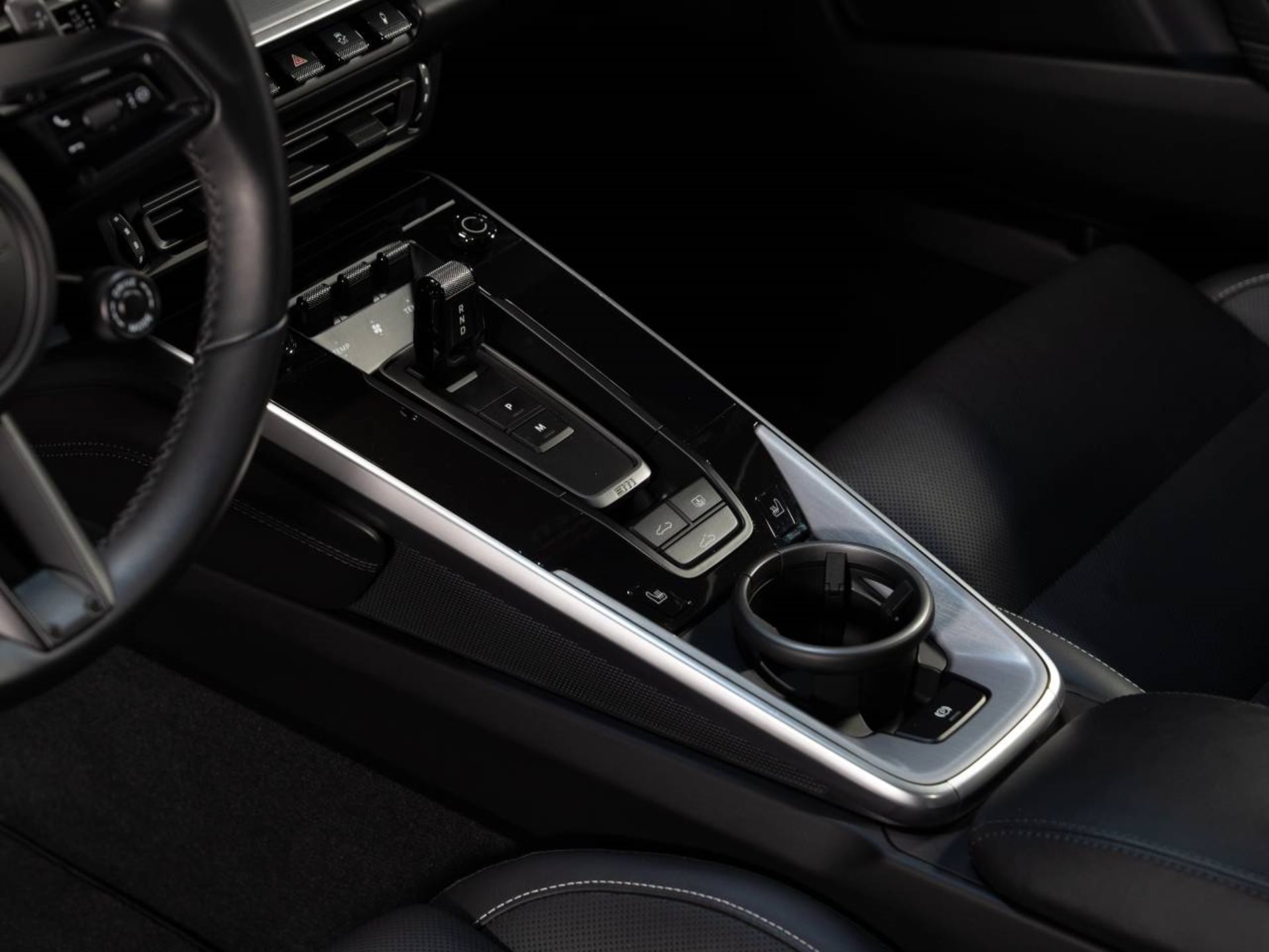 PORSCHE 911 Turbo-image-10