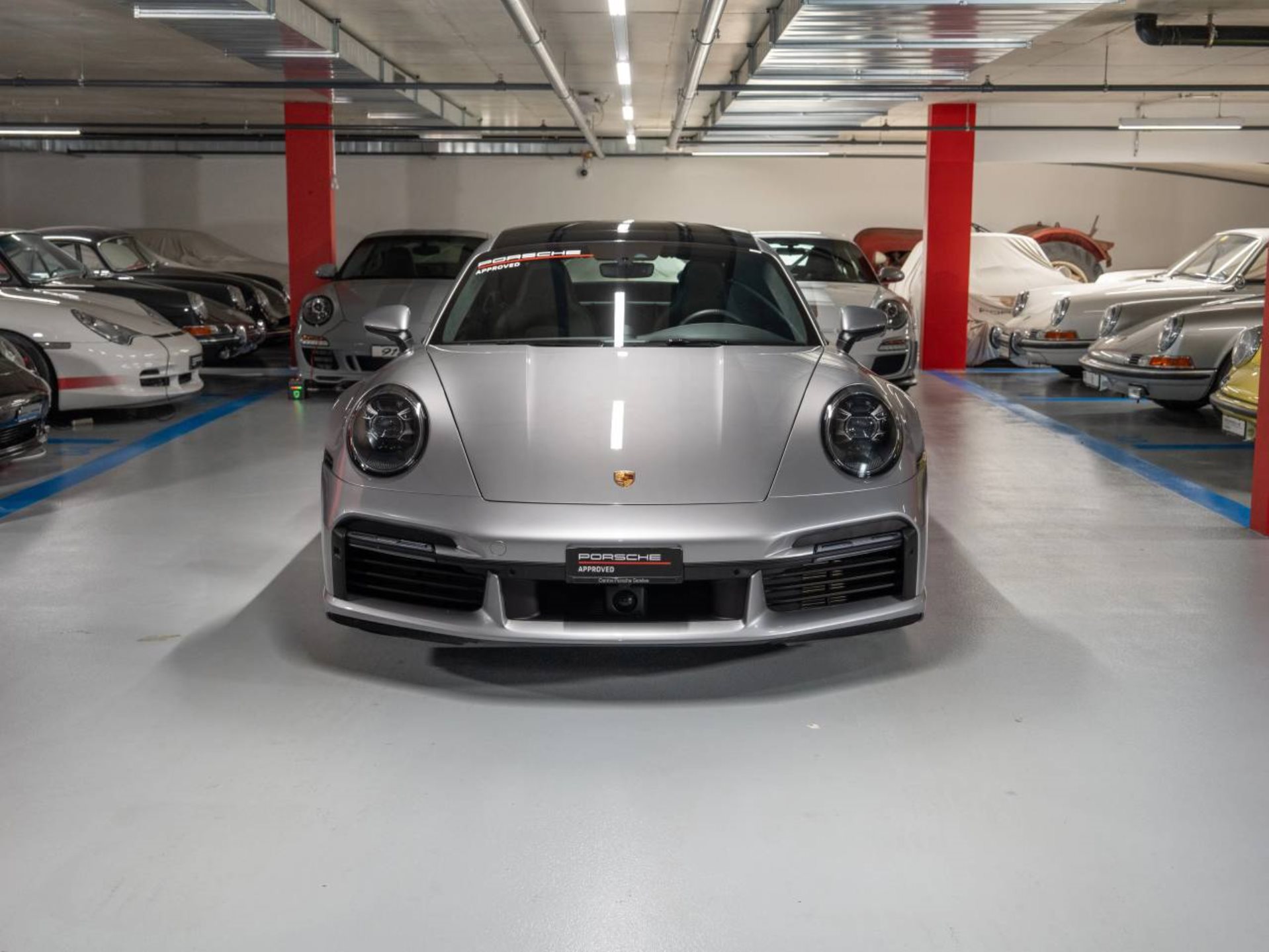 PORSCHE 911 Turbo-image-1