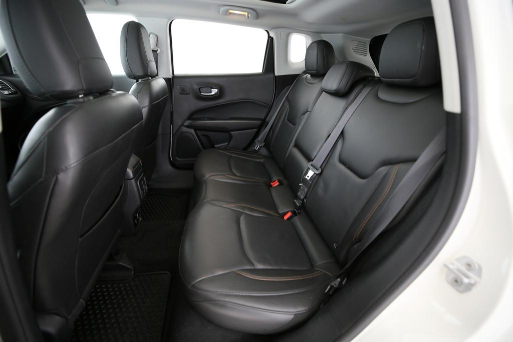JEEP Compass 2.0 CRD Limited AWD-image-17
