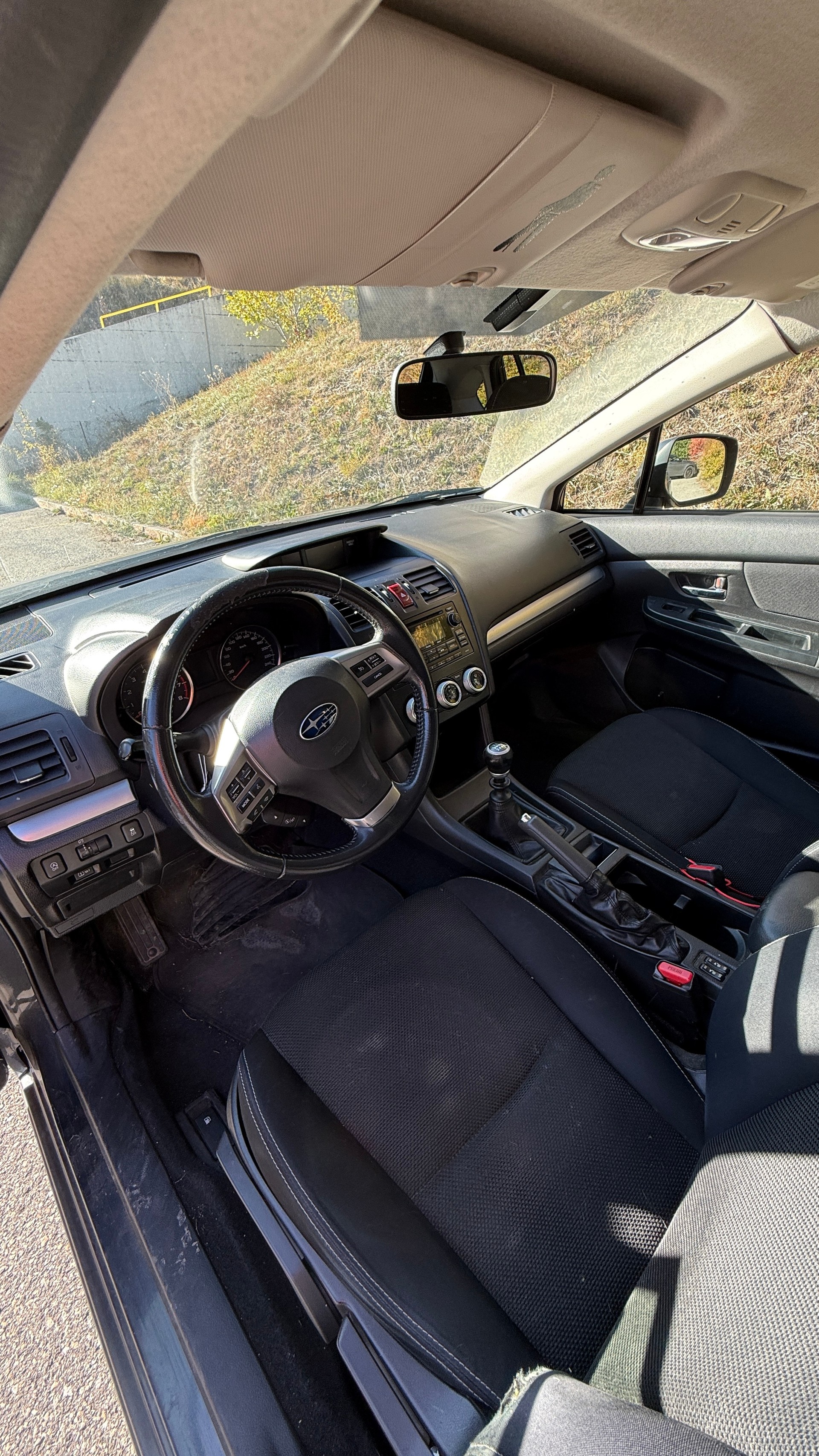 SUBARU 2.0i Swiss Two-image-1
