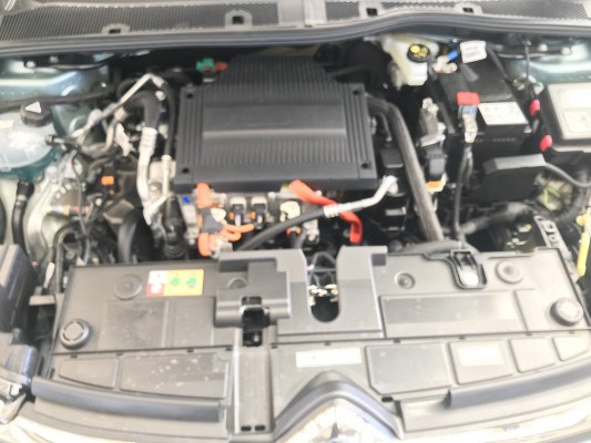 CITROEN C4 Electric Swiss Ed.-image-7