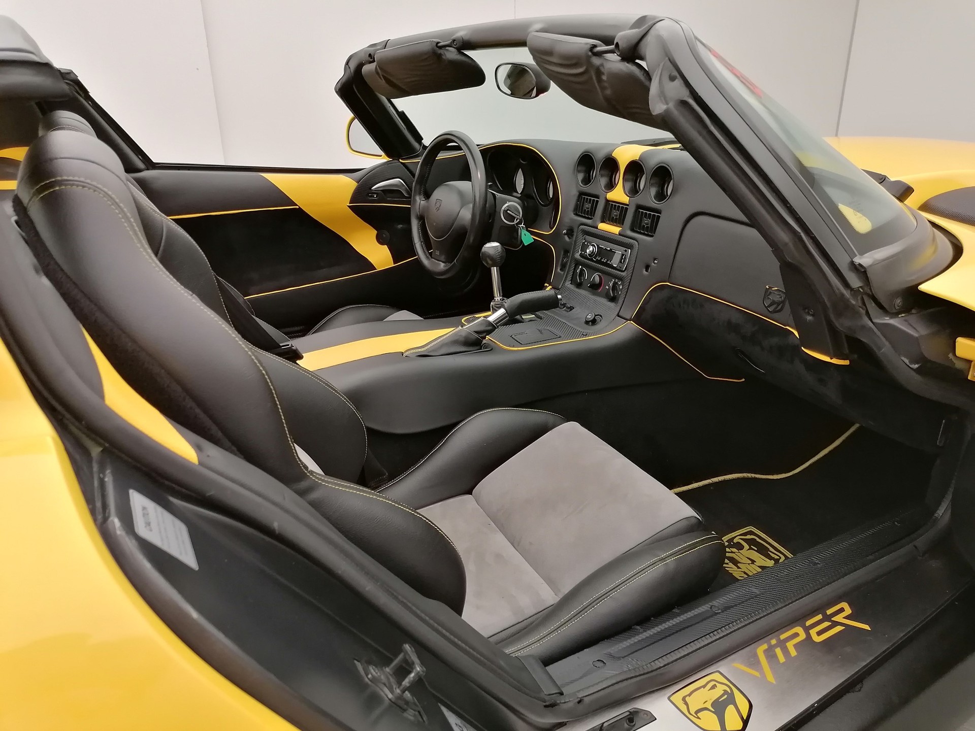 DODGE Viper RT/10 Targa-image-14
