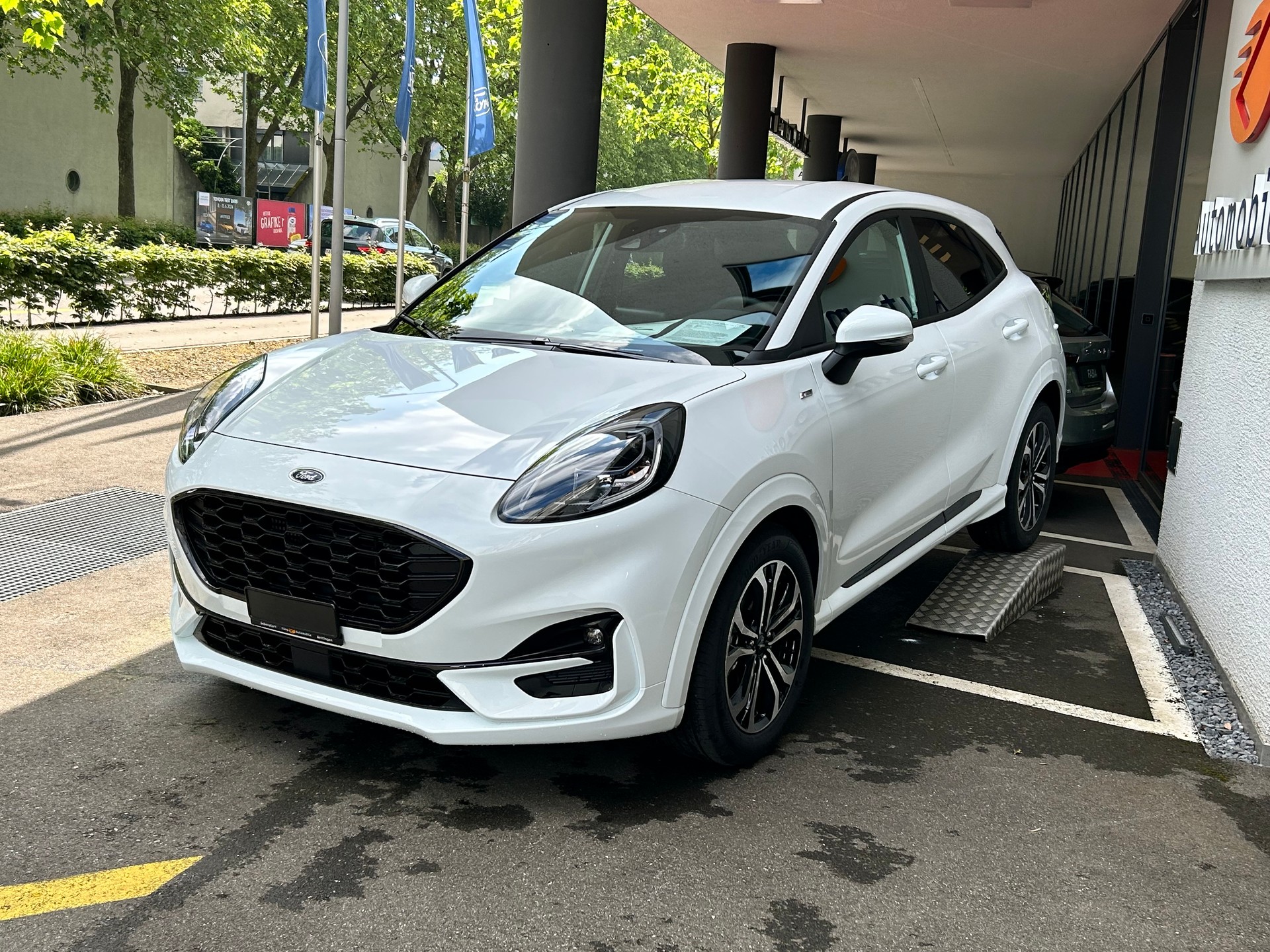 FORD Puma 1.0 MHEV ST-Line Automat-image-4