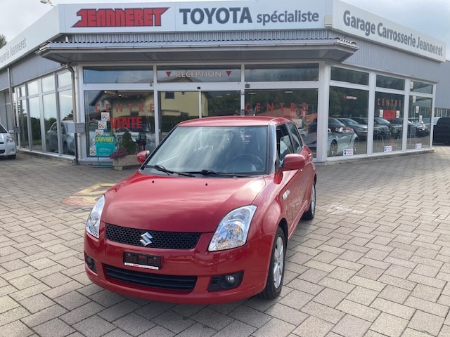 SUZUKI Swift 1.3i 16V GL Top 4x4-image-0