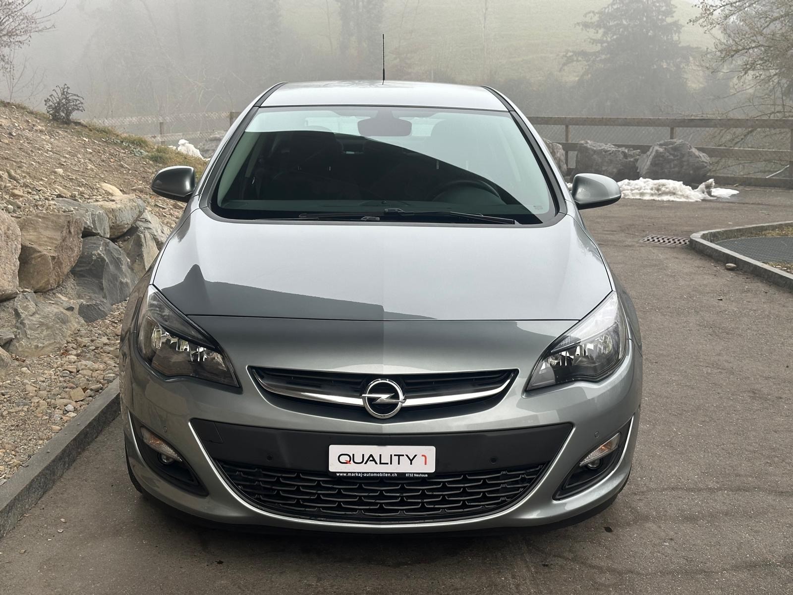 OPEL Astra 1.4i 16V Turbo Active Edition Automatic-image-1