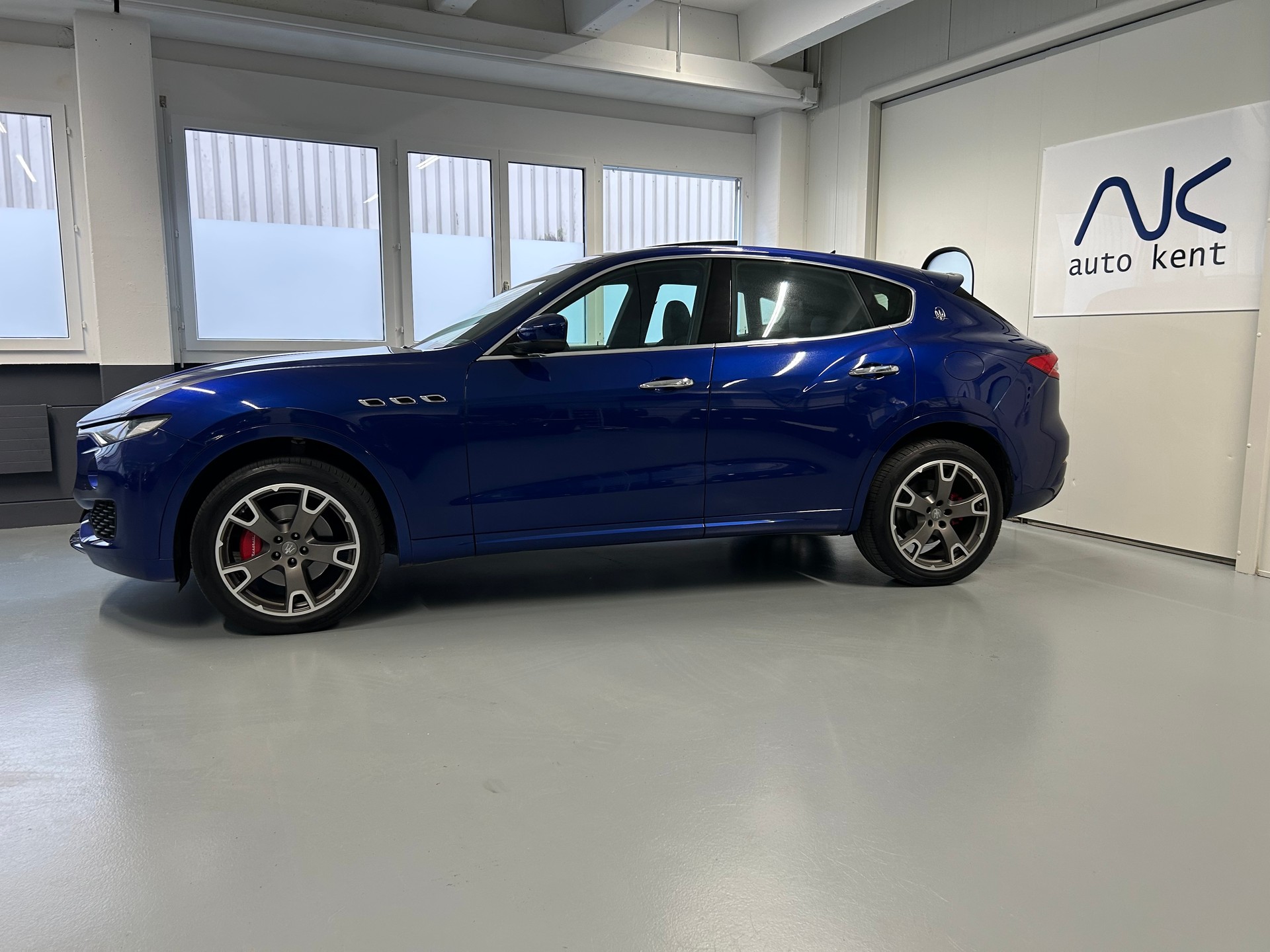 MASERATI Levante D 3.0 V6 Automatica-image-2