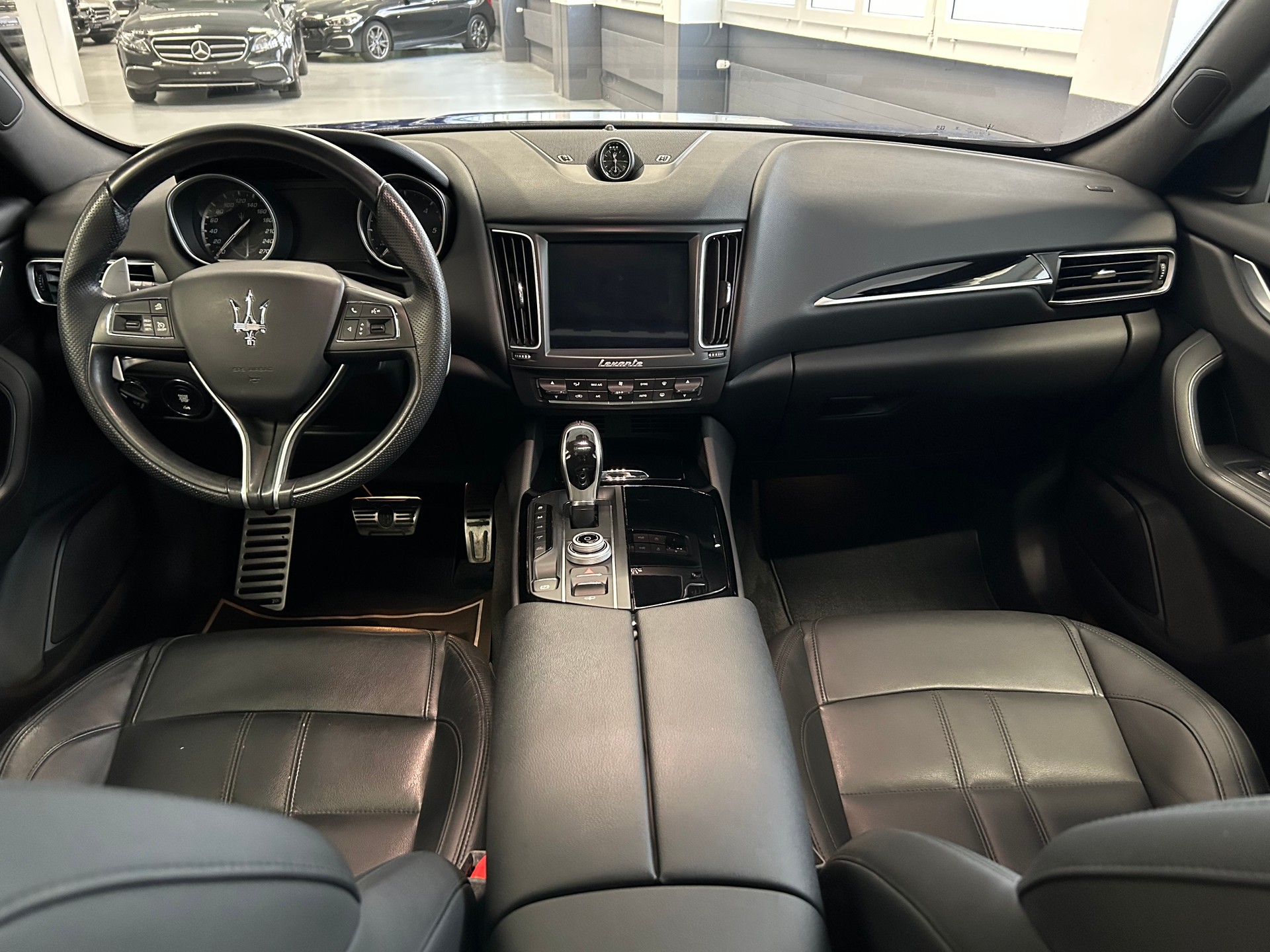 MASERATI Levante D 3.0 V6 Automatica-image-23