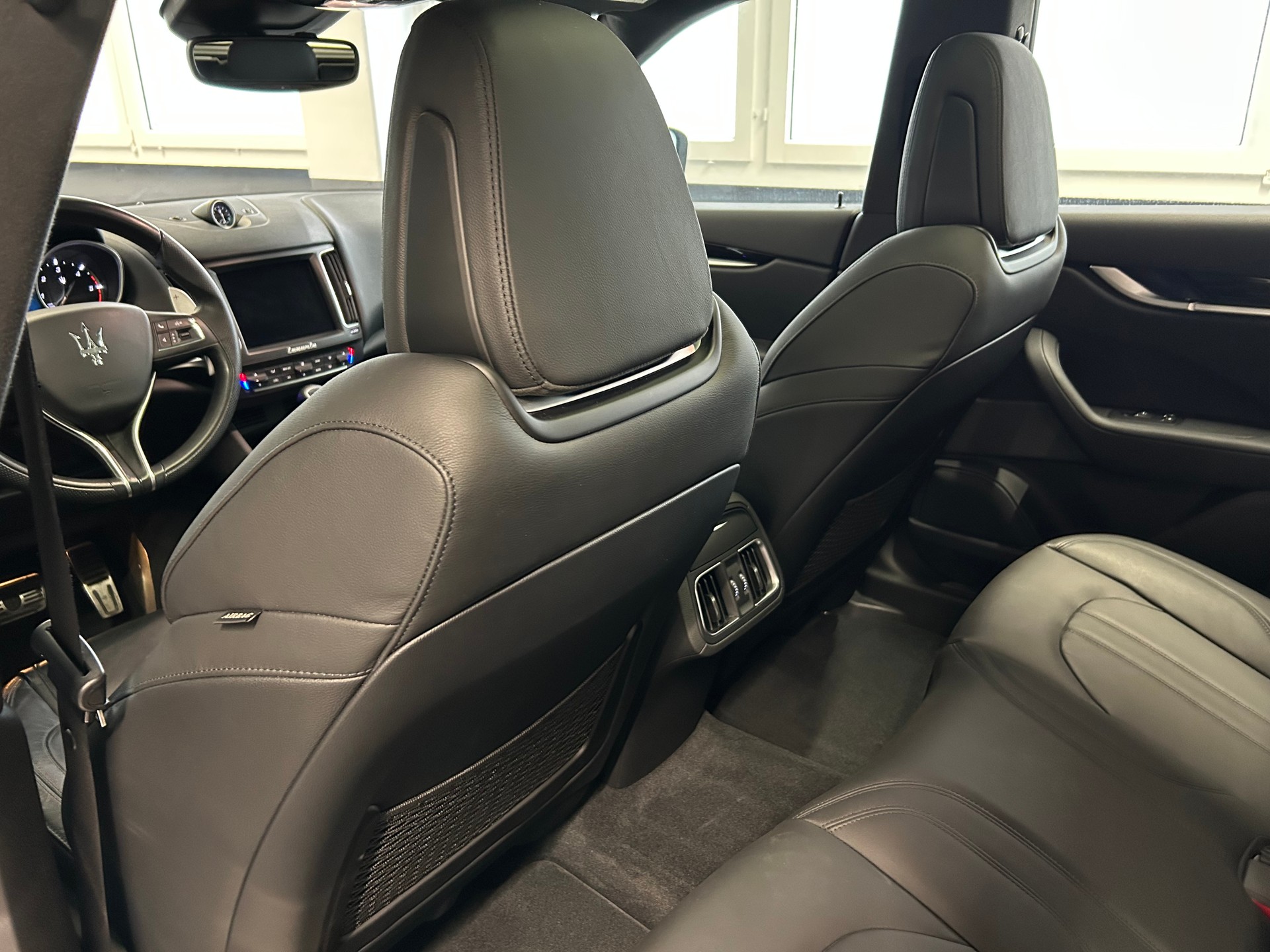 MASERATI Levante D 3.0 V6 Automatica-image-18