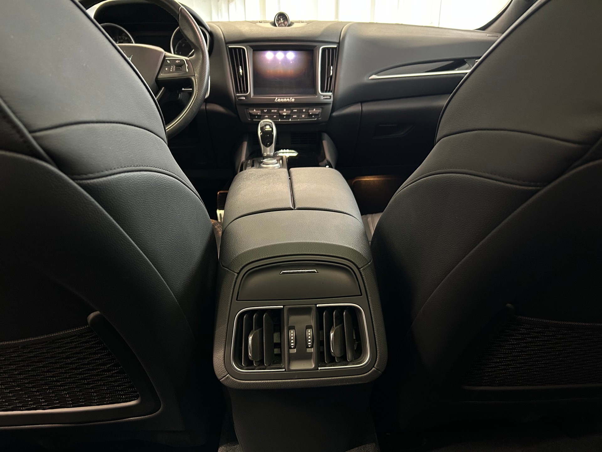MASERATI Levante D 3.0 V6 Automatica-image-22