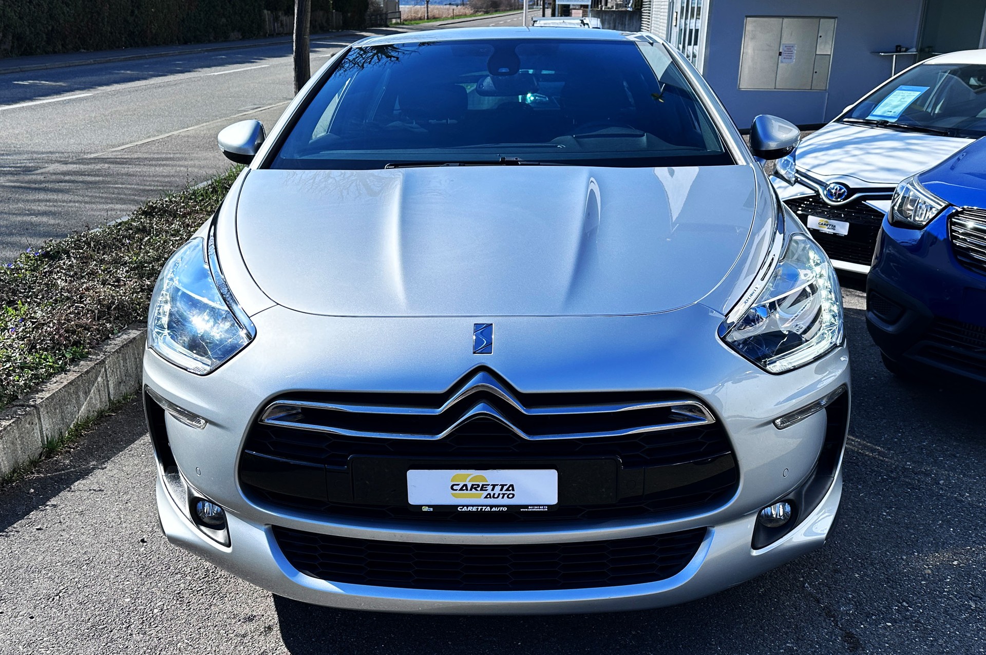DS AUTOMOBILES DS5 1.6 Turbo SO Chic Automatic-image-1
