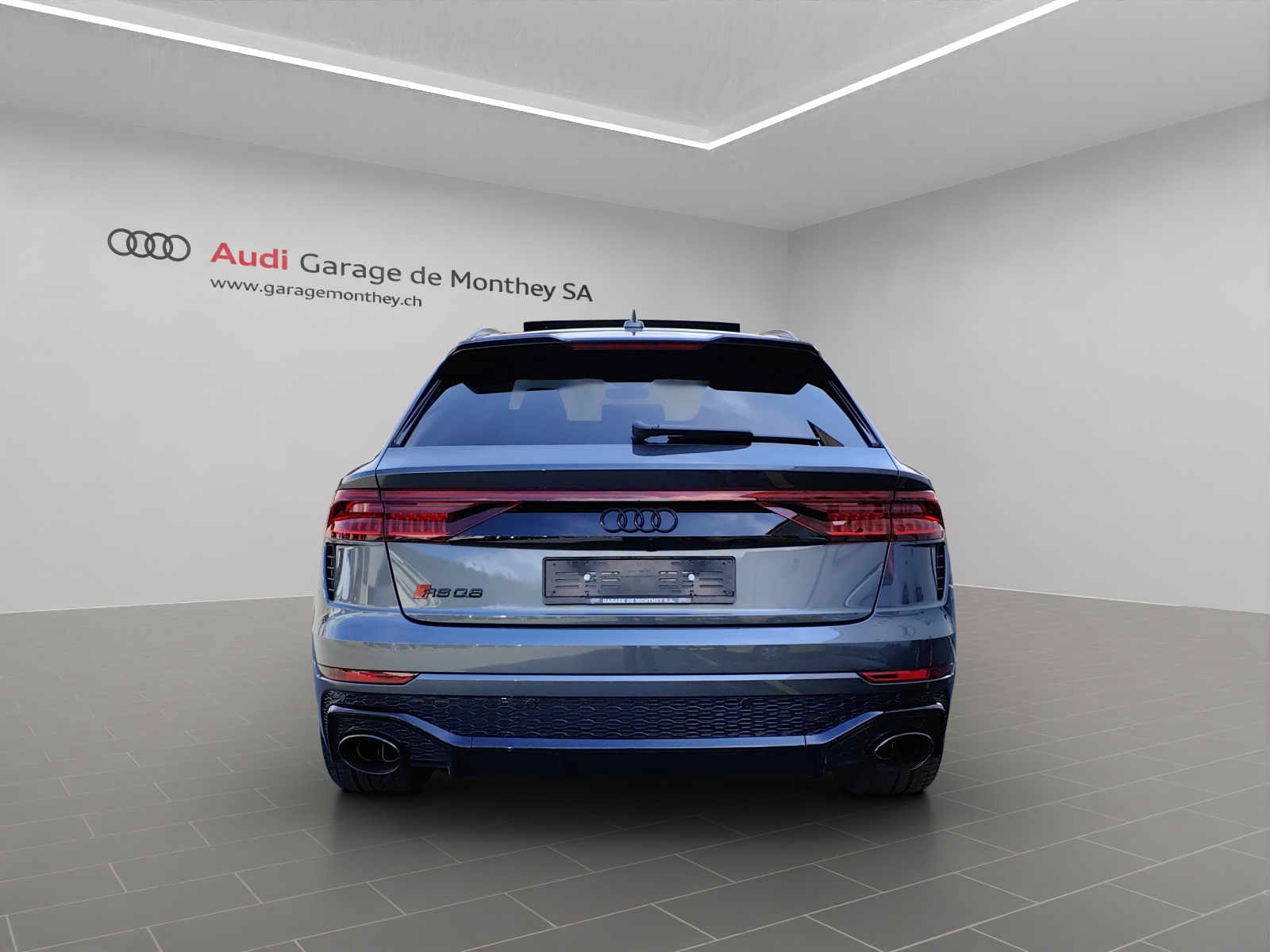 AUDI RSQ8 quattro tiptronic-image-4