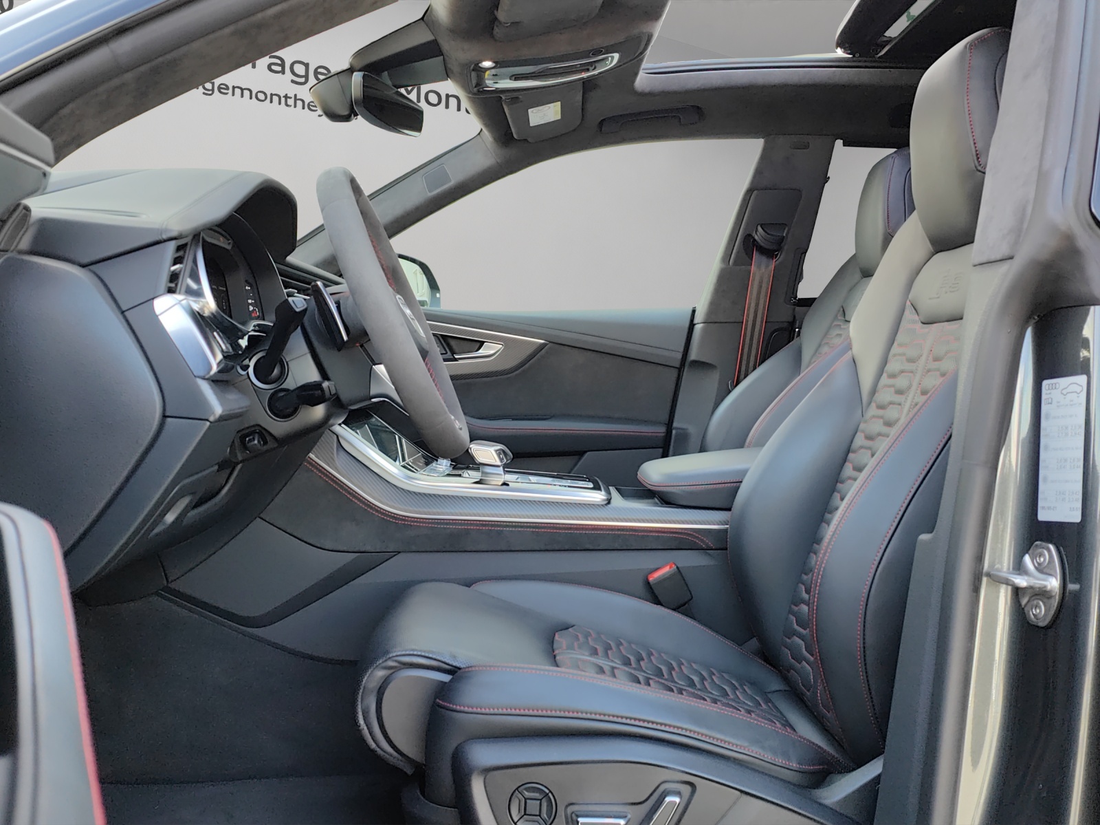 AUDI RSQ8 quattro tiptronic-image-7